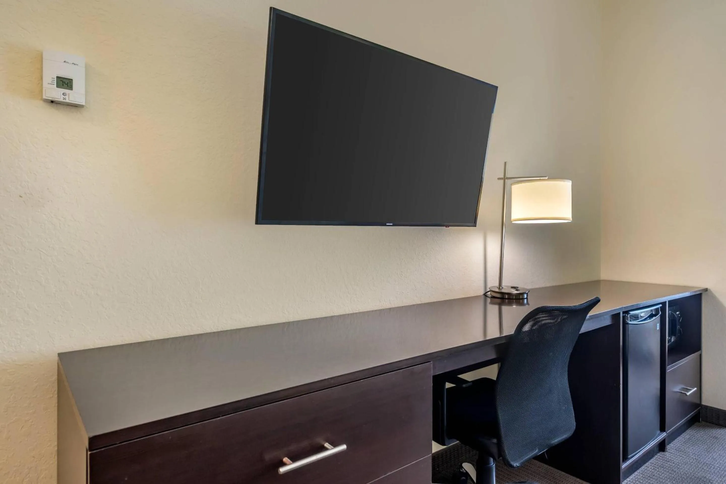 Bedroom in Sleep Inn & Suites Port Charlotte-Punta Gorda