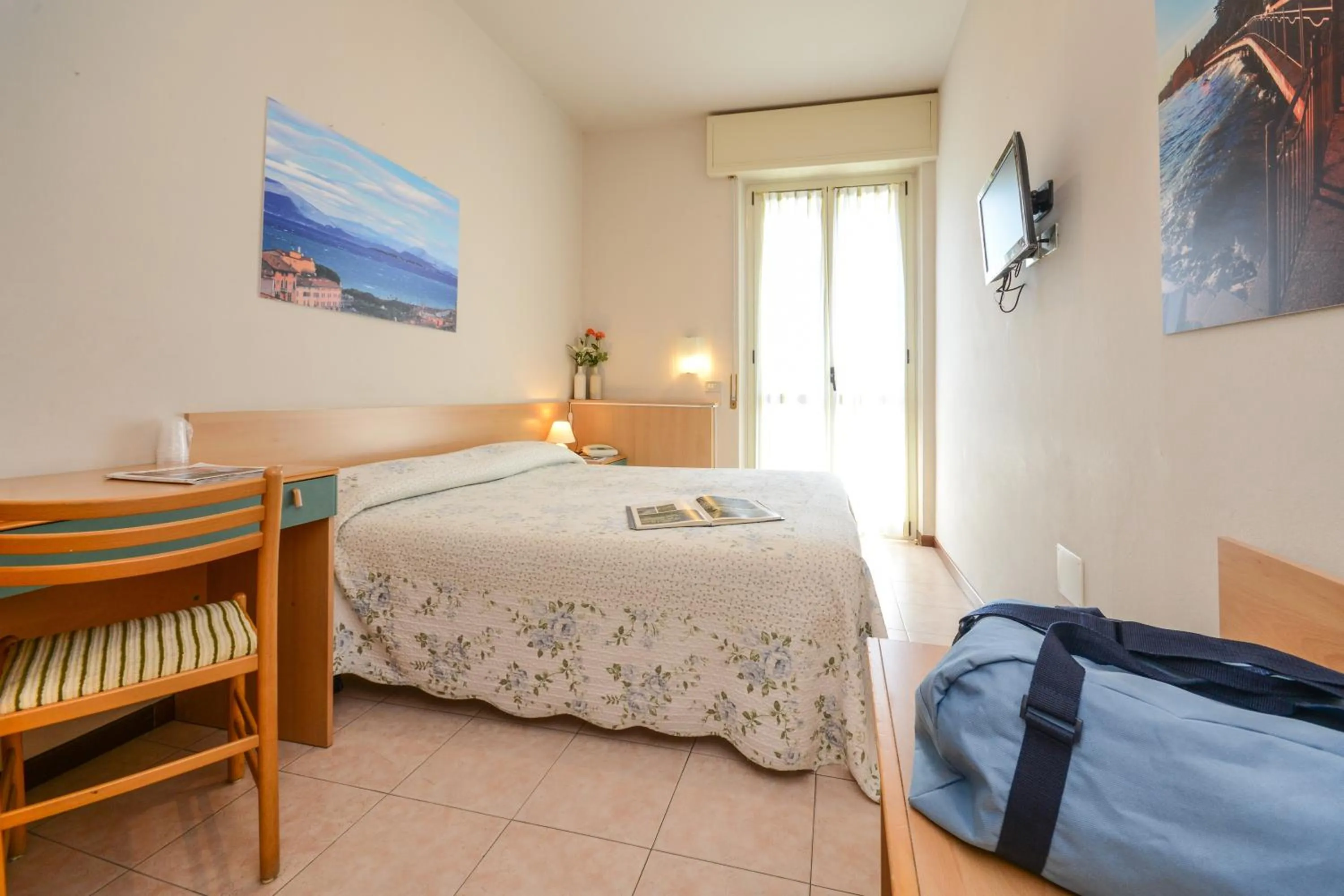 Bedroom in Hotel Miramar