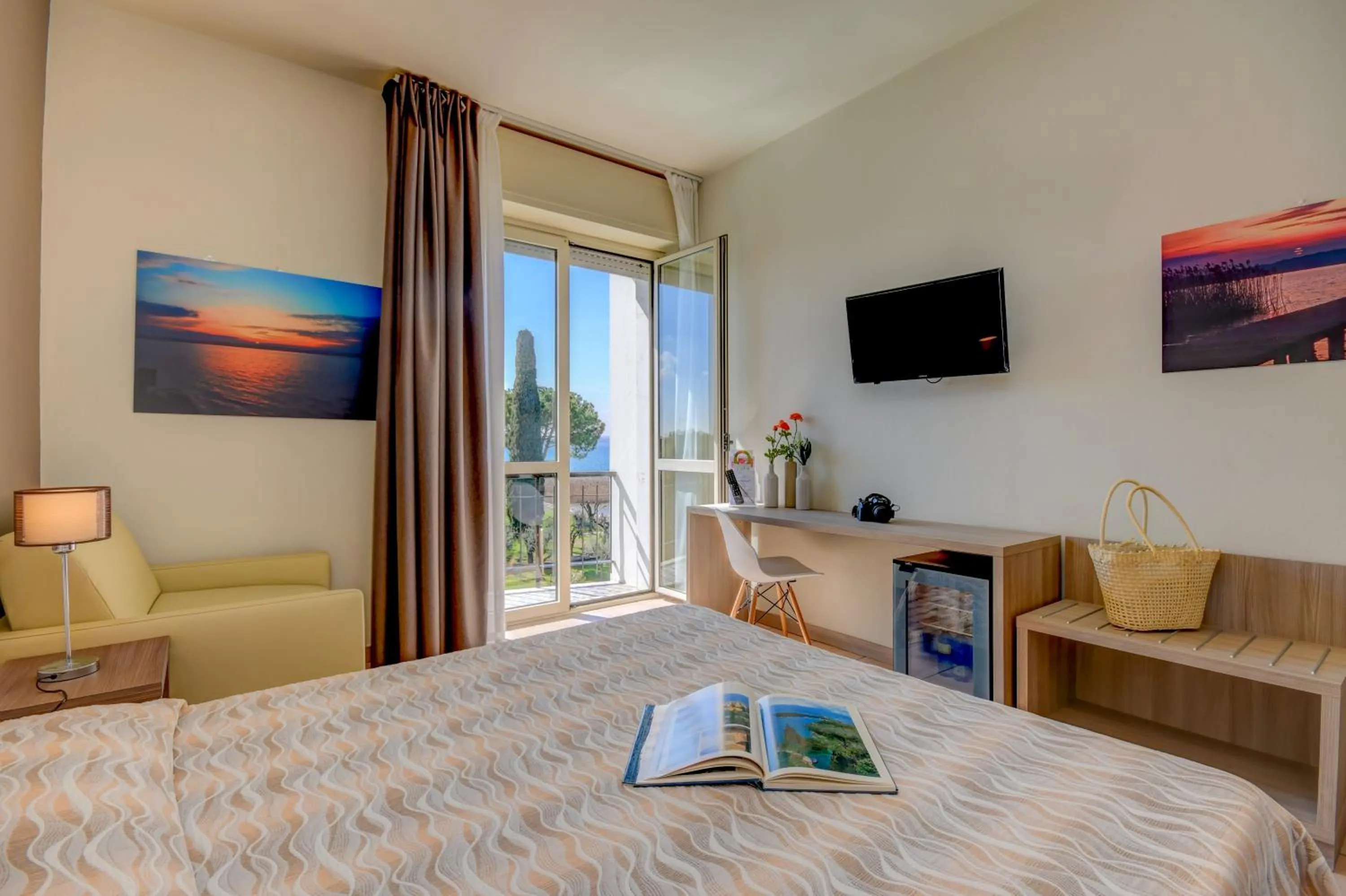 Bedroom in Hotel Miramar