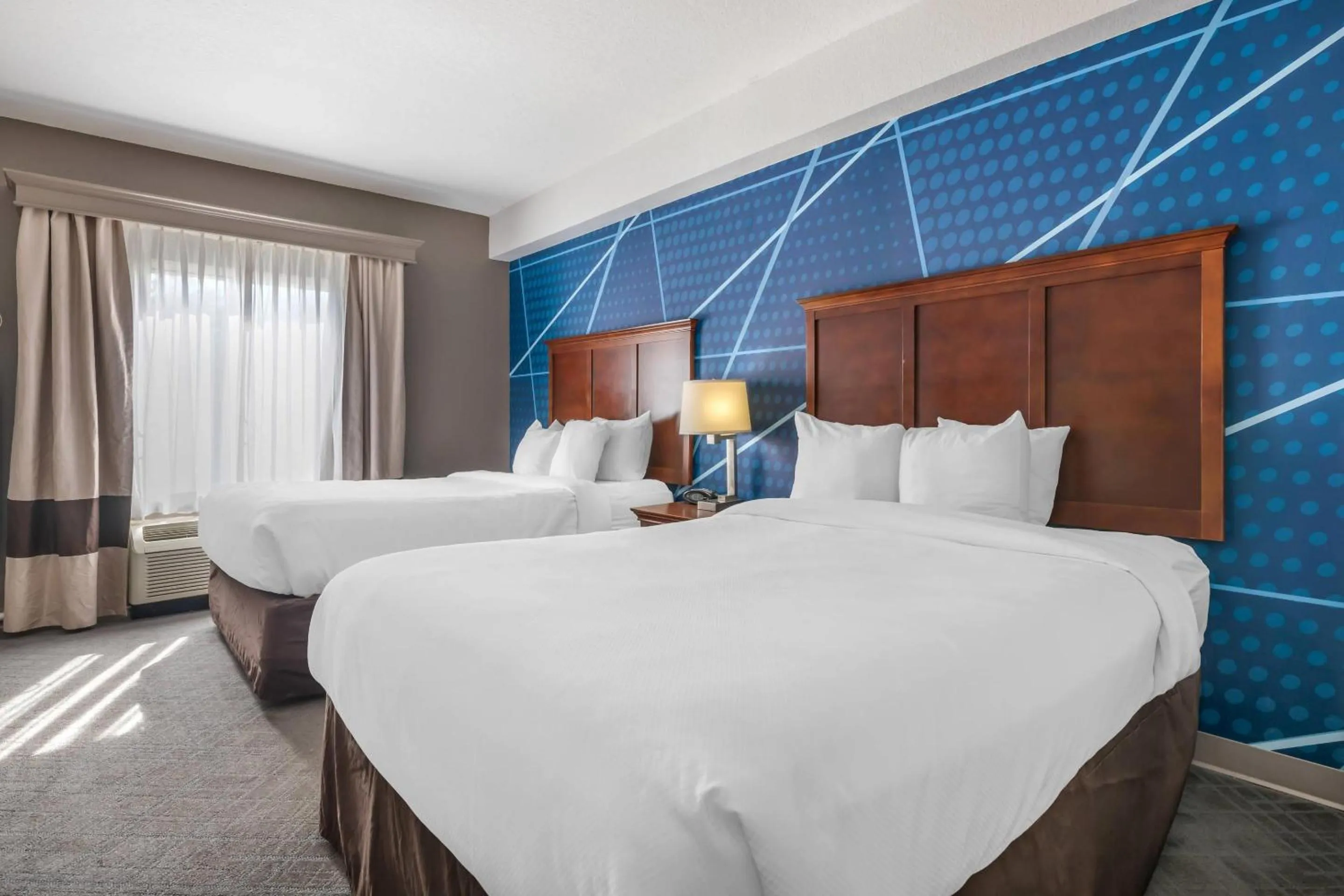 Bedroom, Bed in Comfort Suites Ocala North