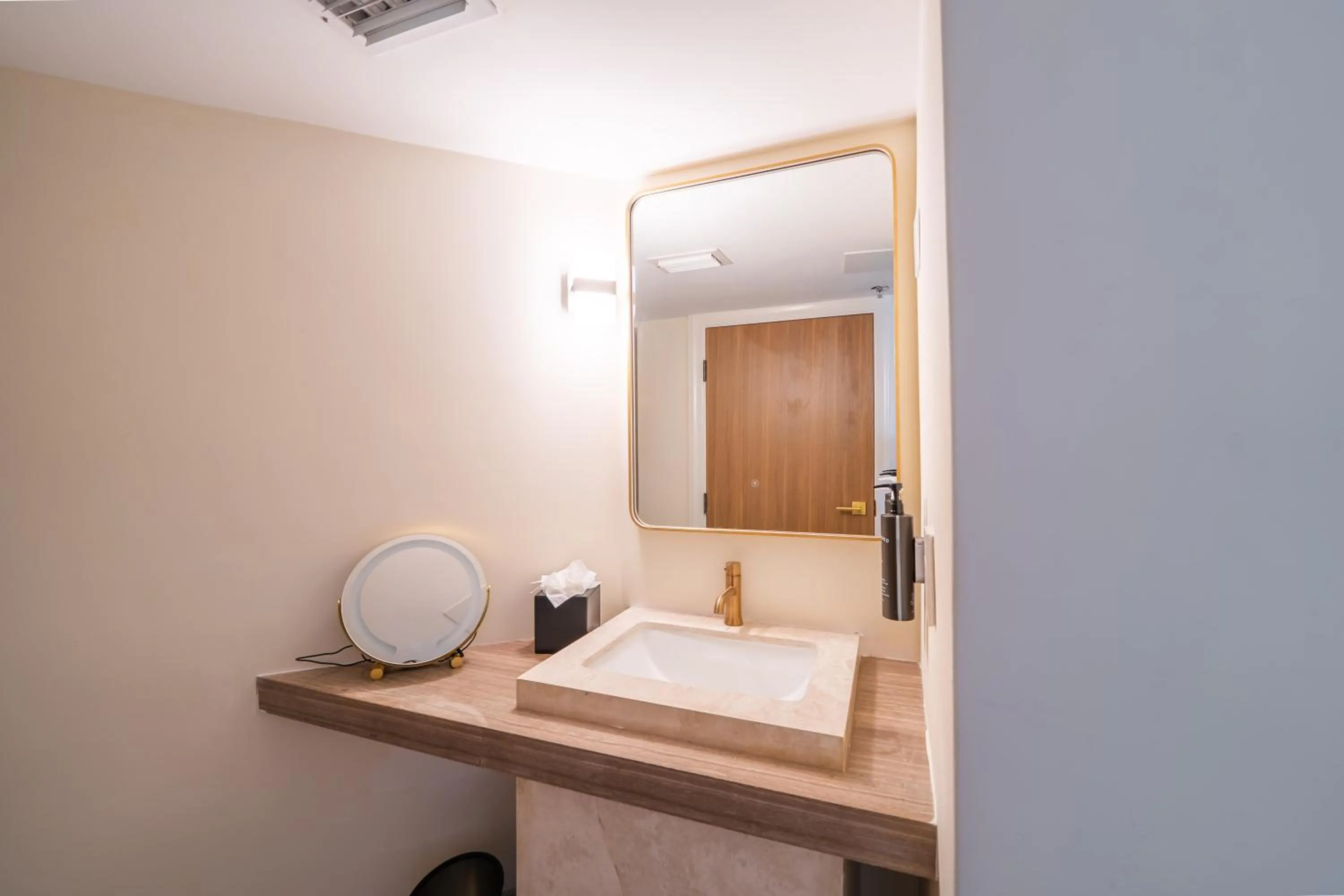 Castillo Real St Augustine Beach,Tapestry Collection Hilton