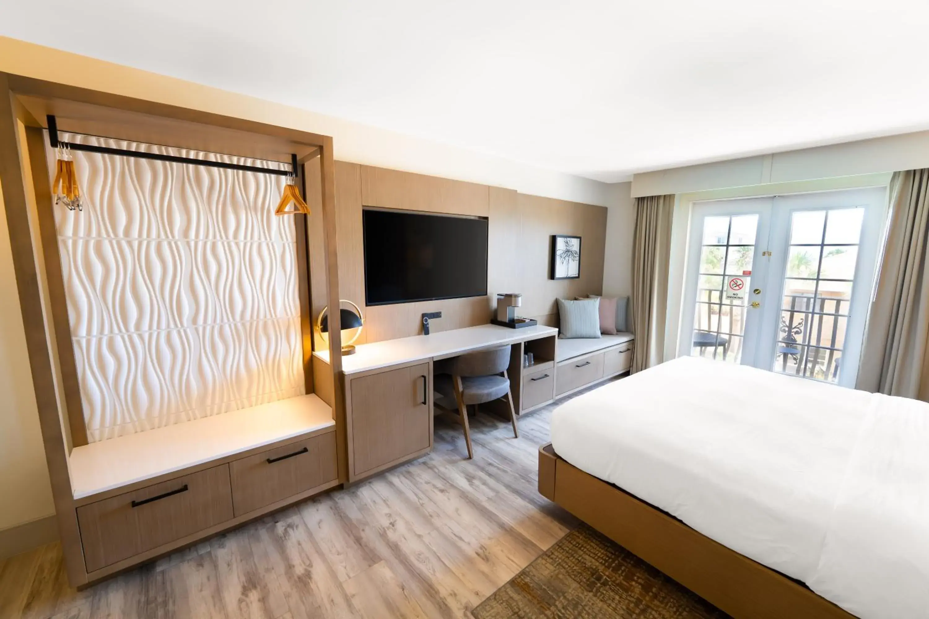 Bed in Castillo Real St Augustine Beach,Tapestry Collection Hilton Bed in Castillo Real St Augustine Beach,Tapestry Collection Hilton