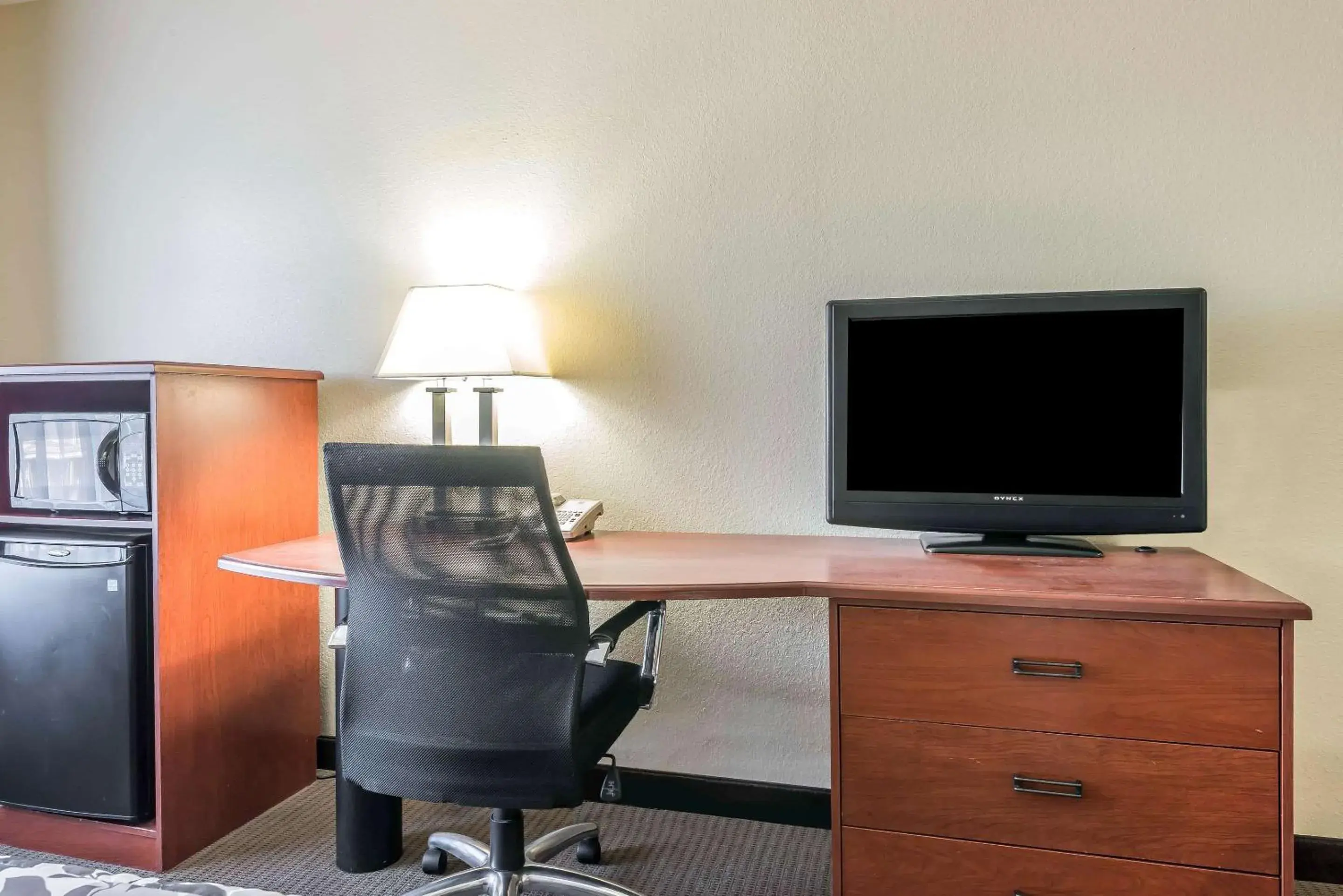 Bedroom in Sleep Inn & Suites University-Shands Bedroom in Sleep Inn & Suites University-Shands