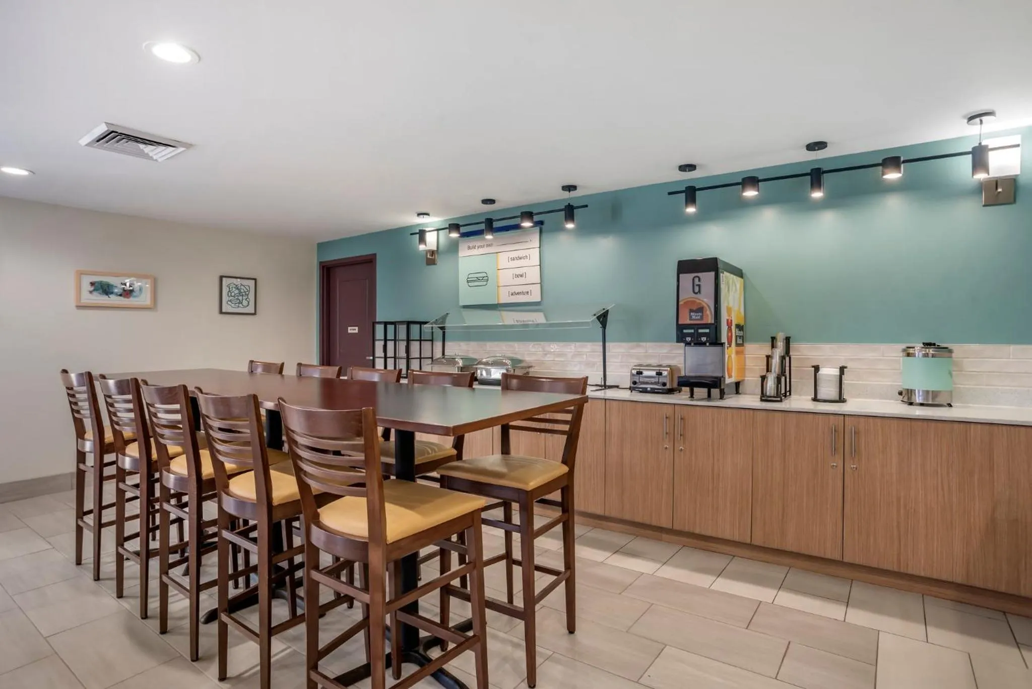 Breakfast in Garner Hotel Panama City Beach Northeast by IHG