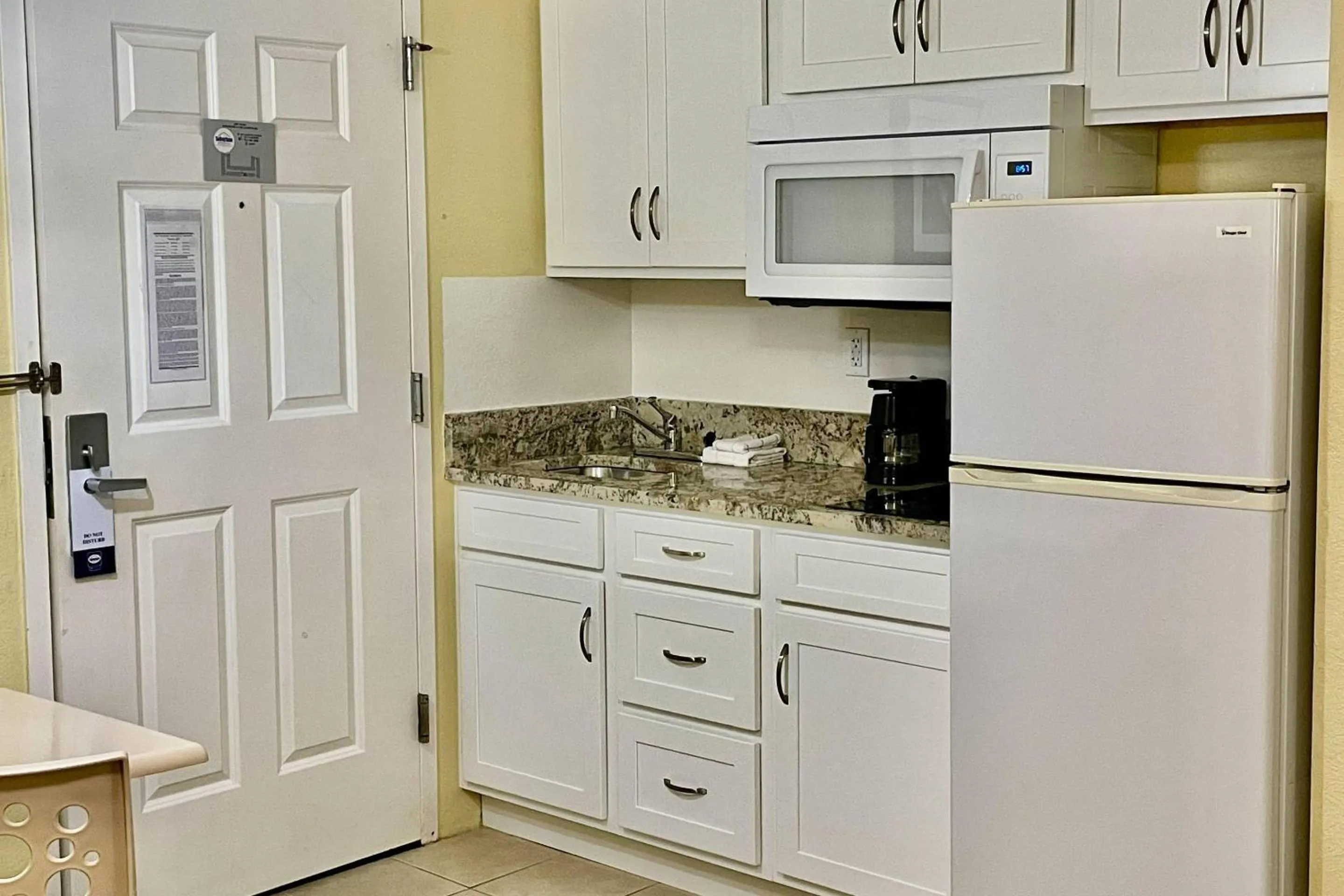 Bedroom in Suburban Studios Fort Myers Cape Coral