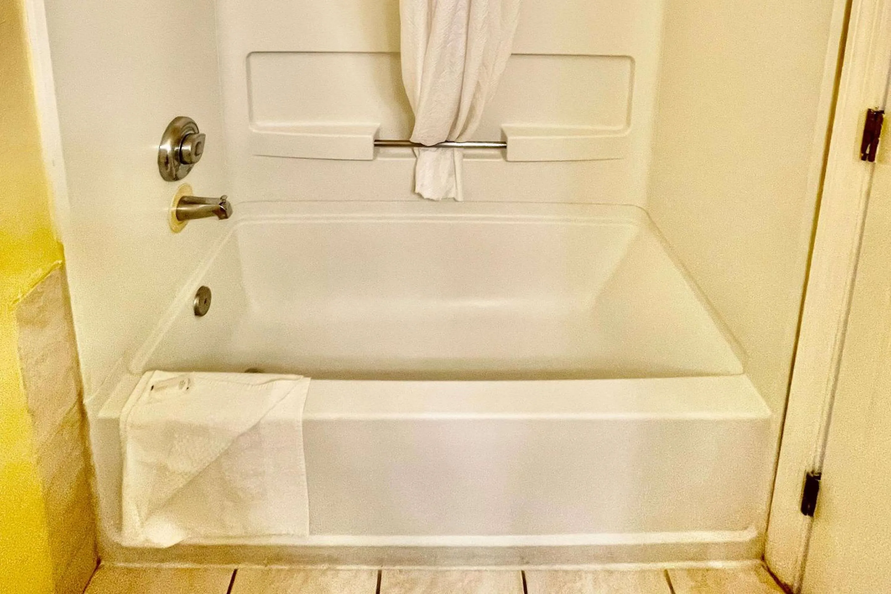 Bedroom in Suburban Studios Fort Myers Cape Coral