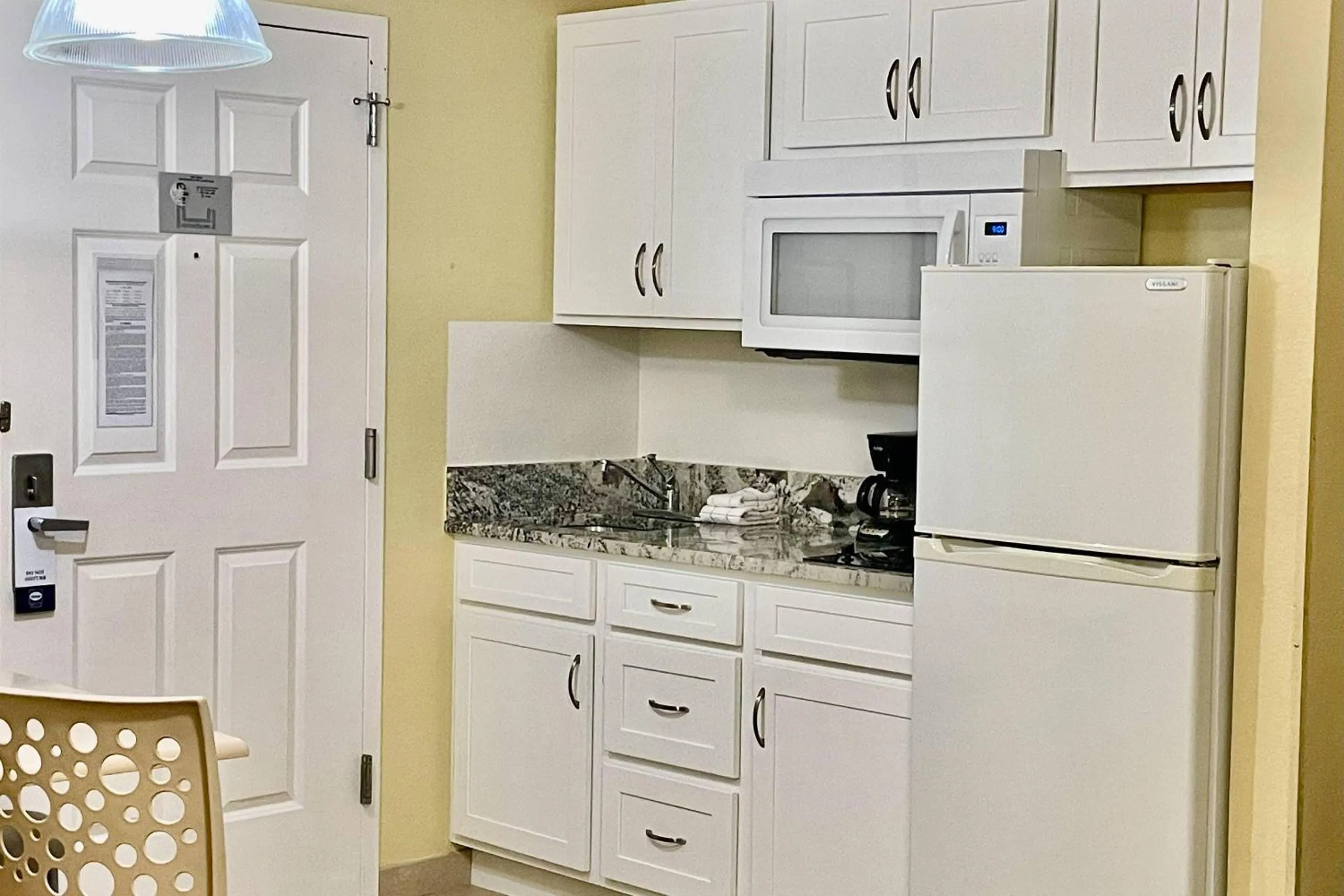 Bedroom in Suburban Studios Fort Myers Cape Coral