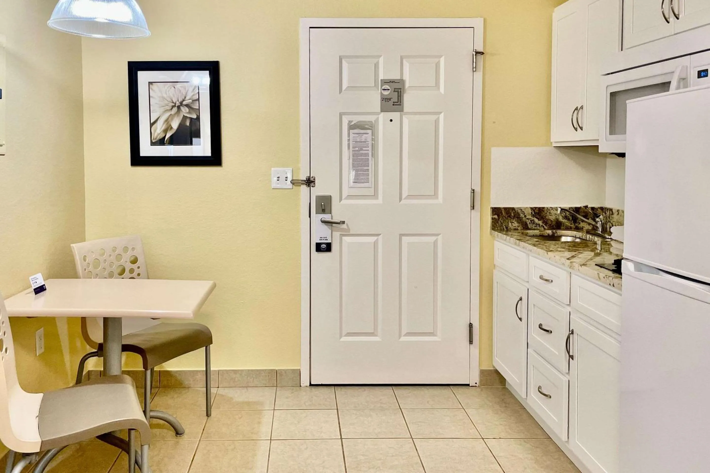 Bedroom in Suburban Studios Fort Myers Cape Coral