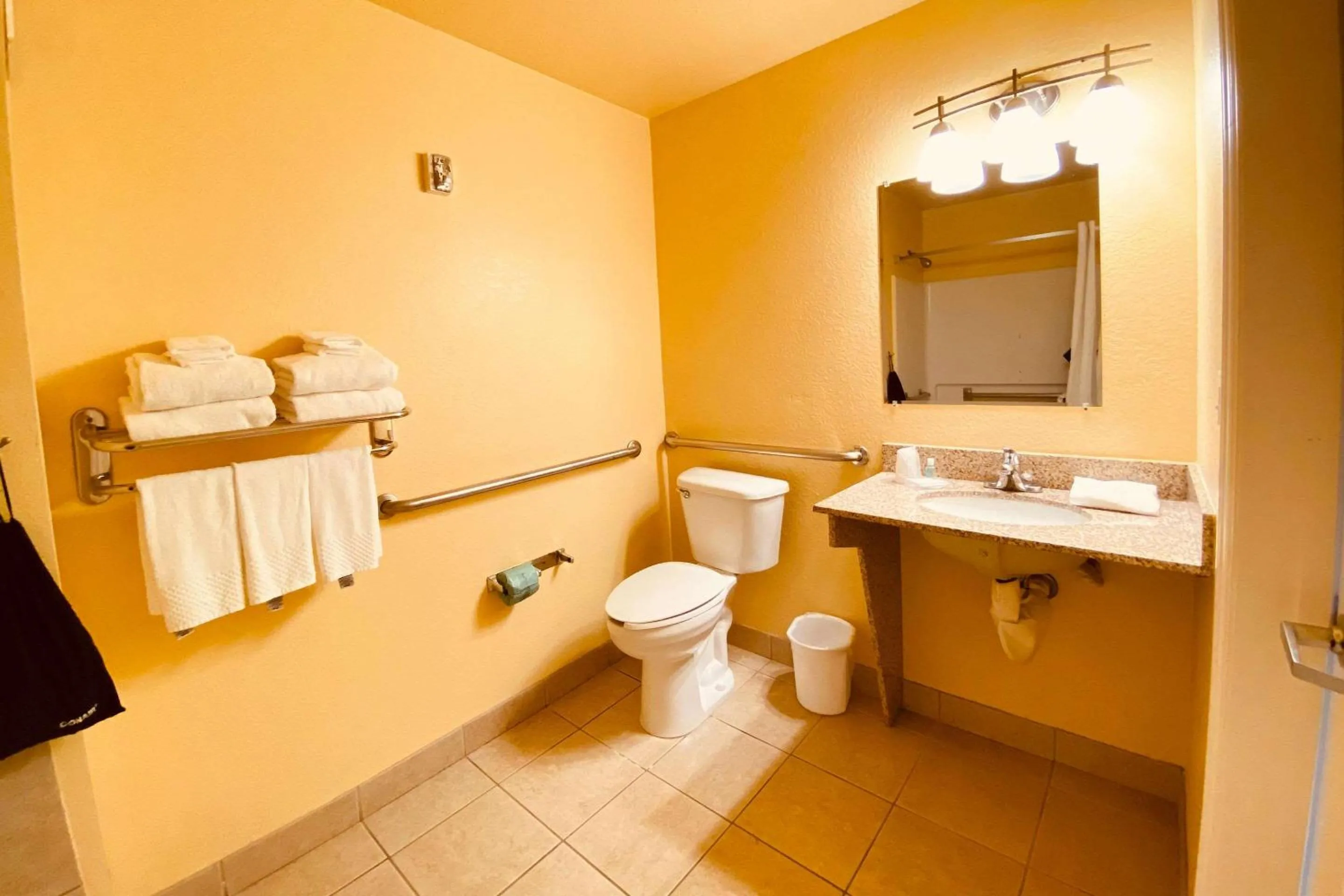 Bedroom in Suburban Studios Fort Myers Cape Coral