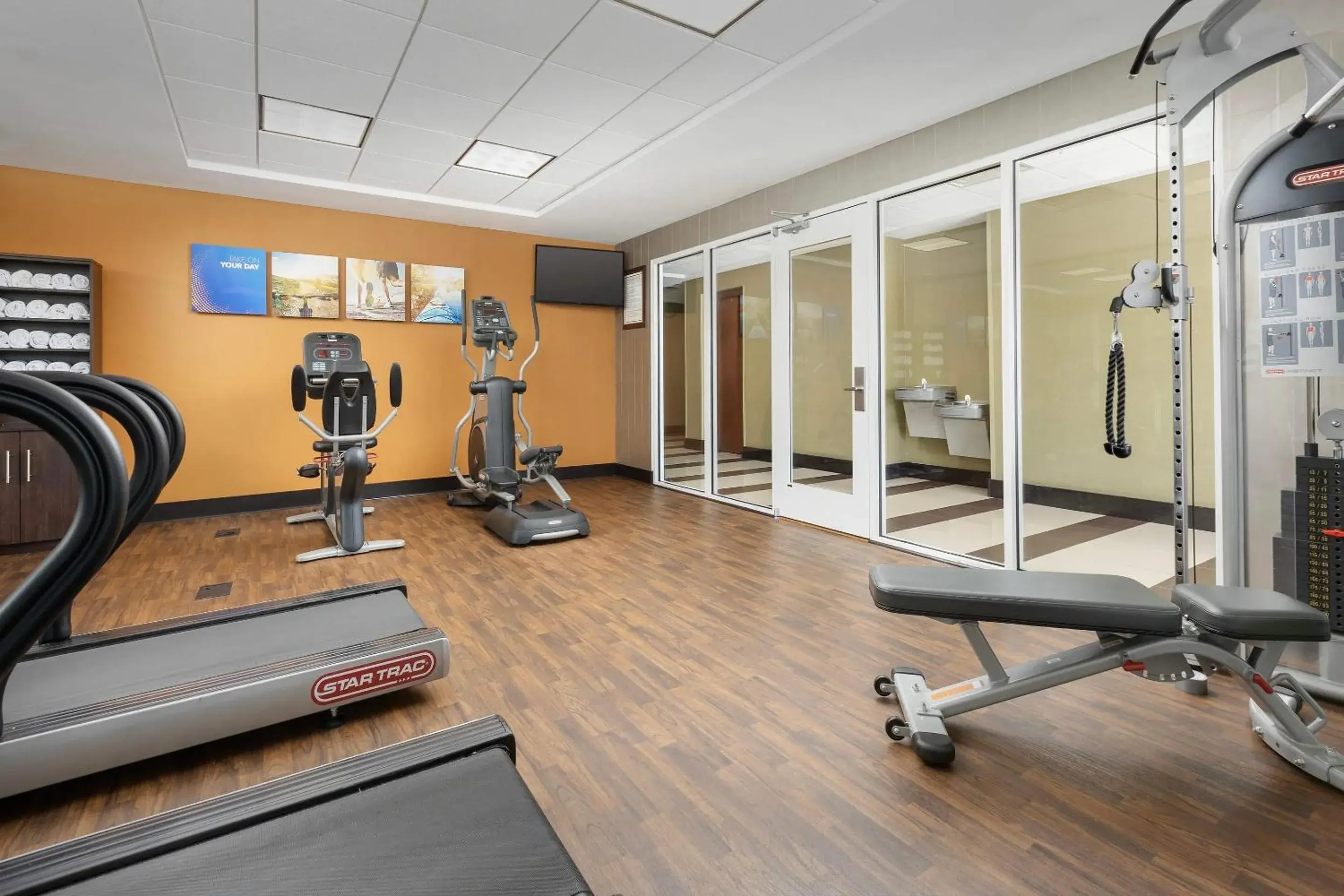 Fitness centre/facilities in Comfort Suites Lake City Fitness centre/facilities in Comfort Suites Lake City
