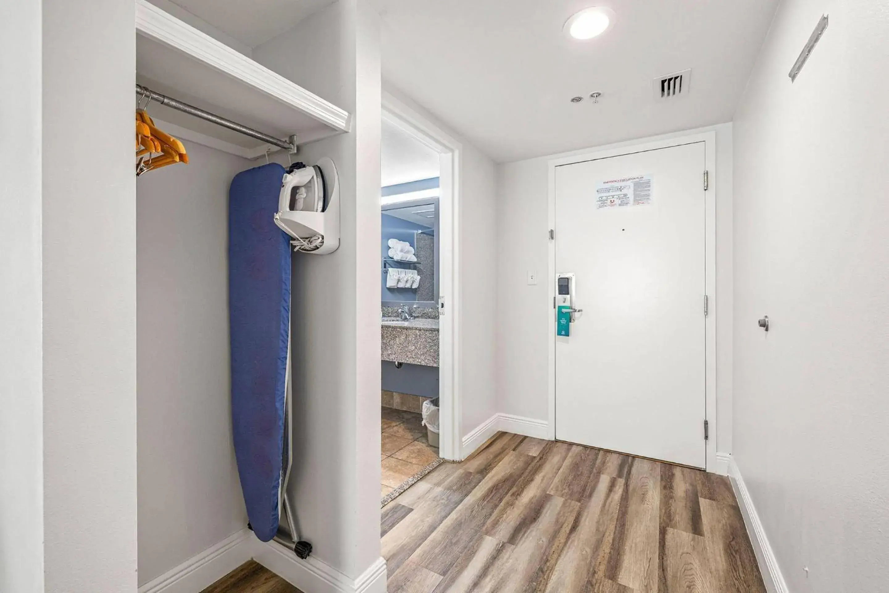 Bedroom in Quality Inn & Suites Tampa-Ybor City Bedroom in Quality Inn & Suites Tampa-Ybor City