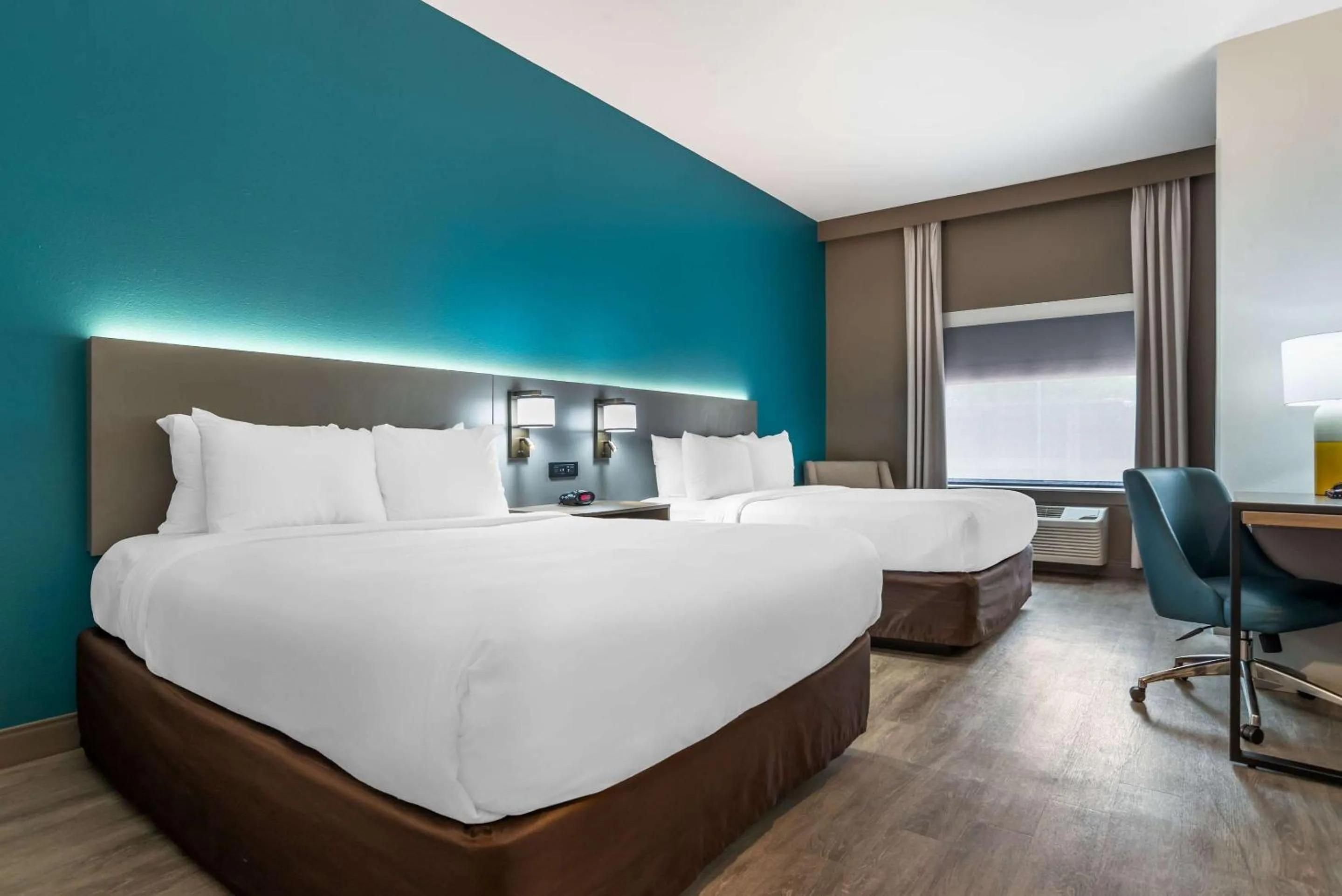 Bedroom, Bed in Comfort Inn & Suites