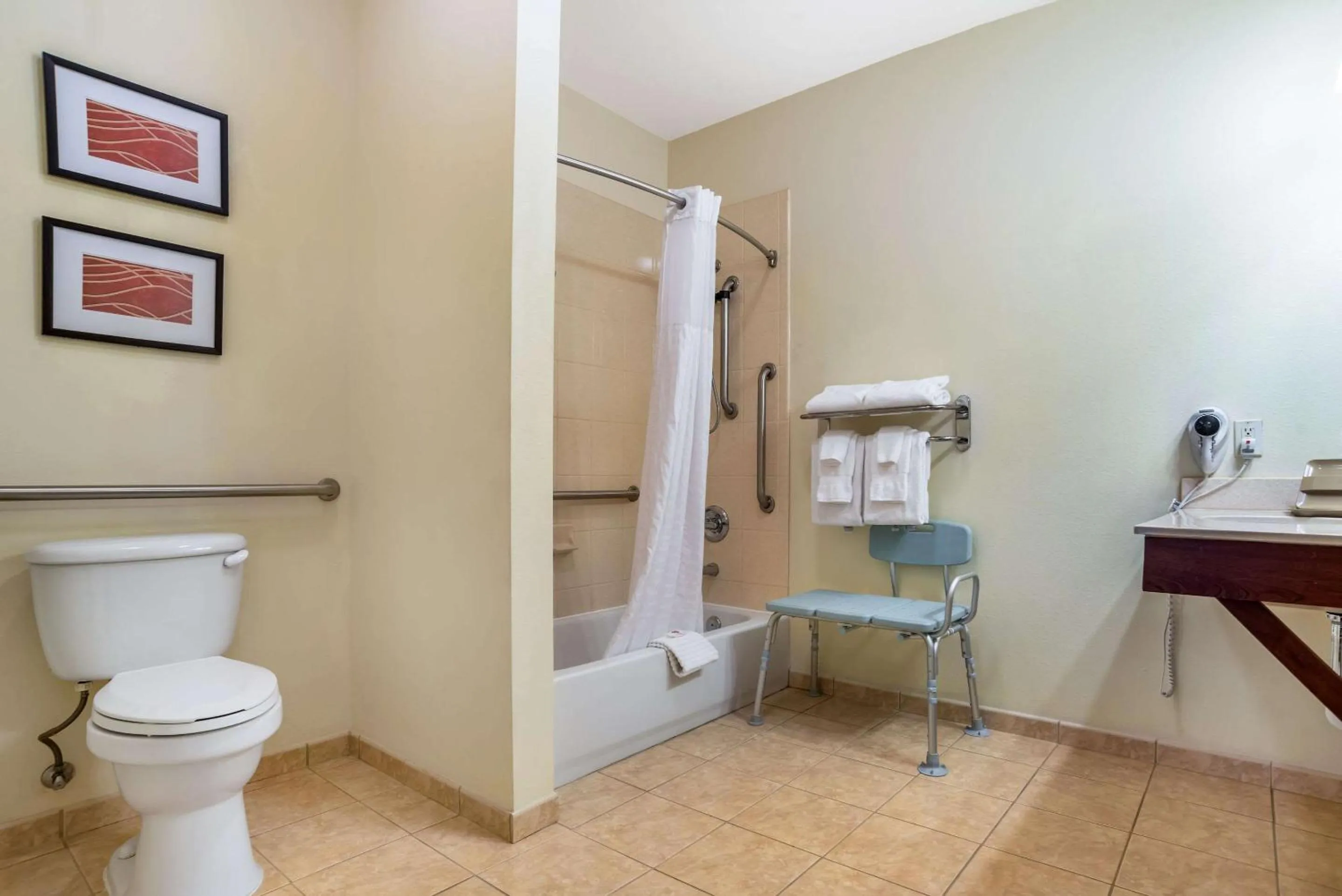 Bedroom in Comfort Inn & Suites