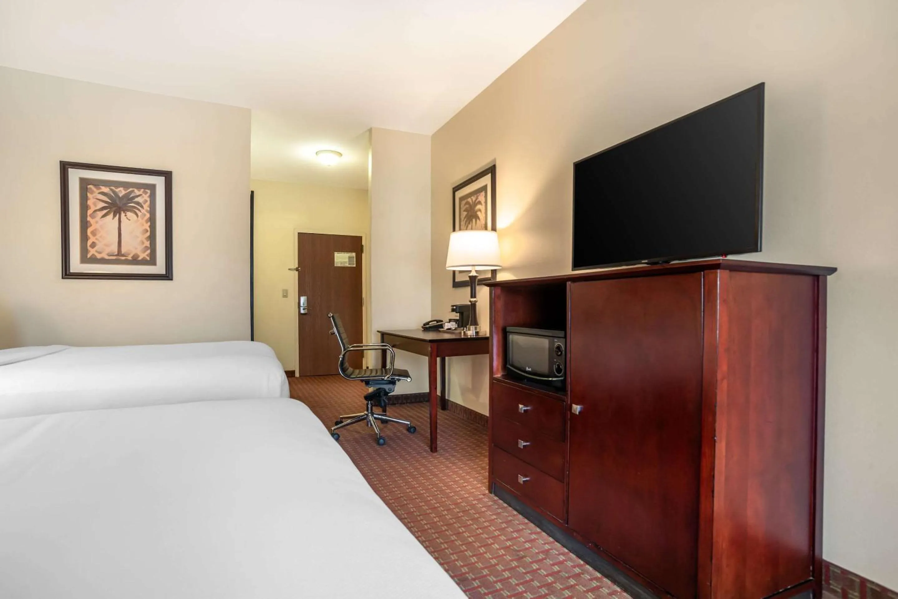 Bedroom, Bed in Comfort Inn & Suites