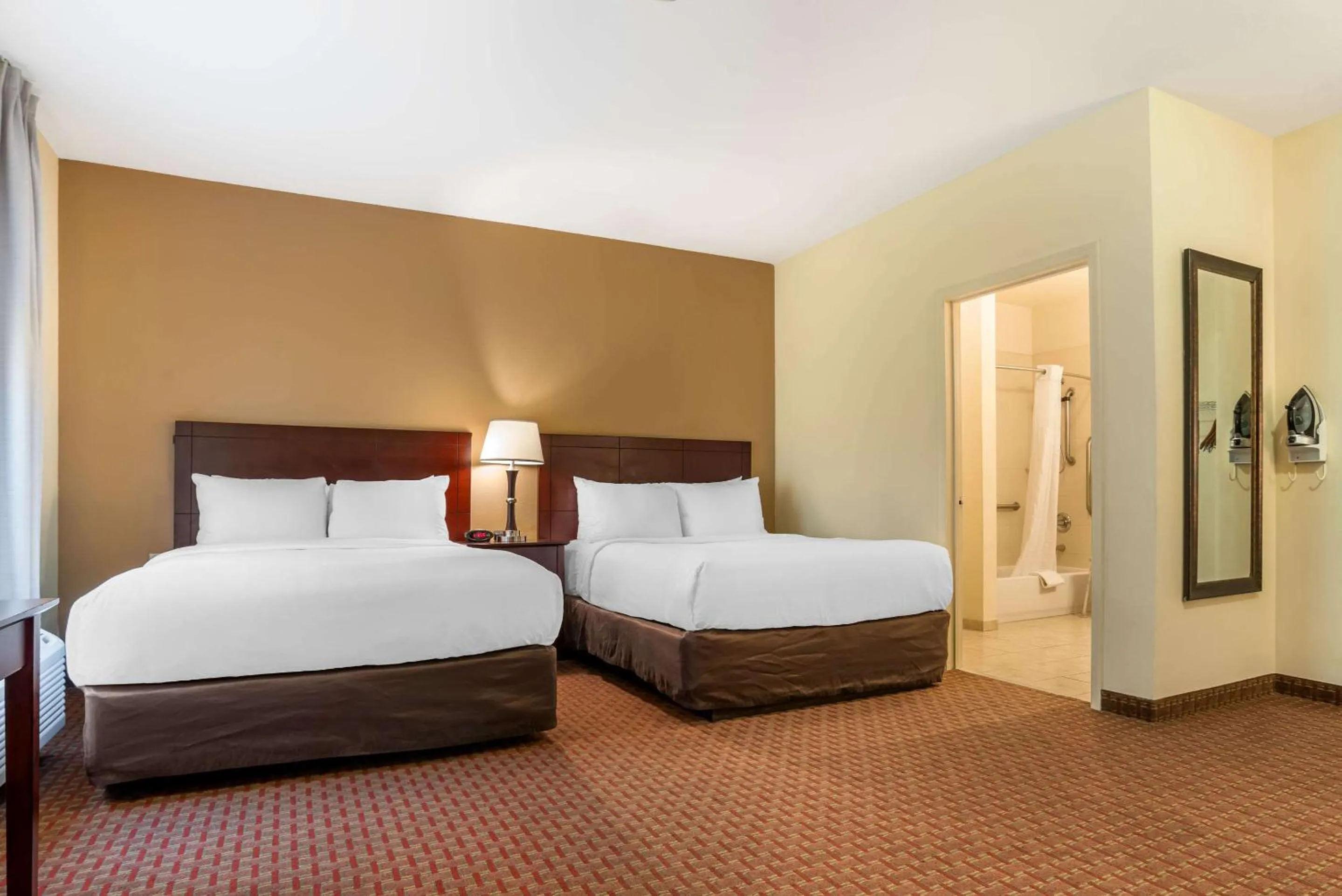 Bedroom, Bed in Comfort Inn & Suites