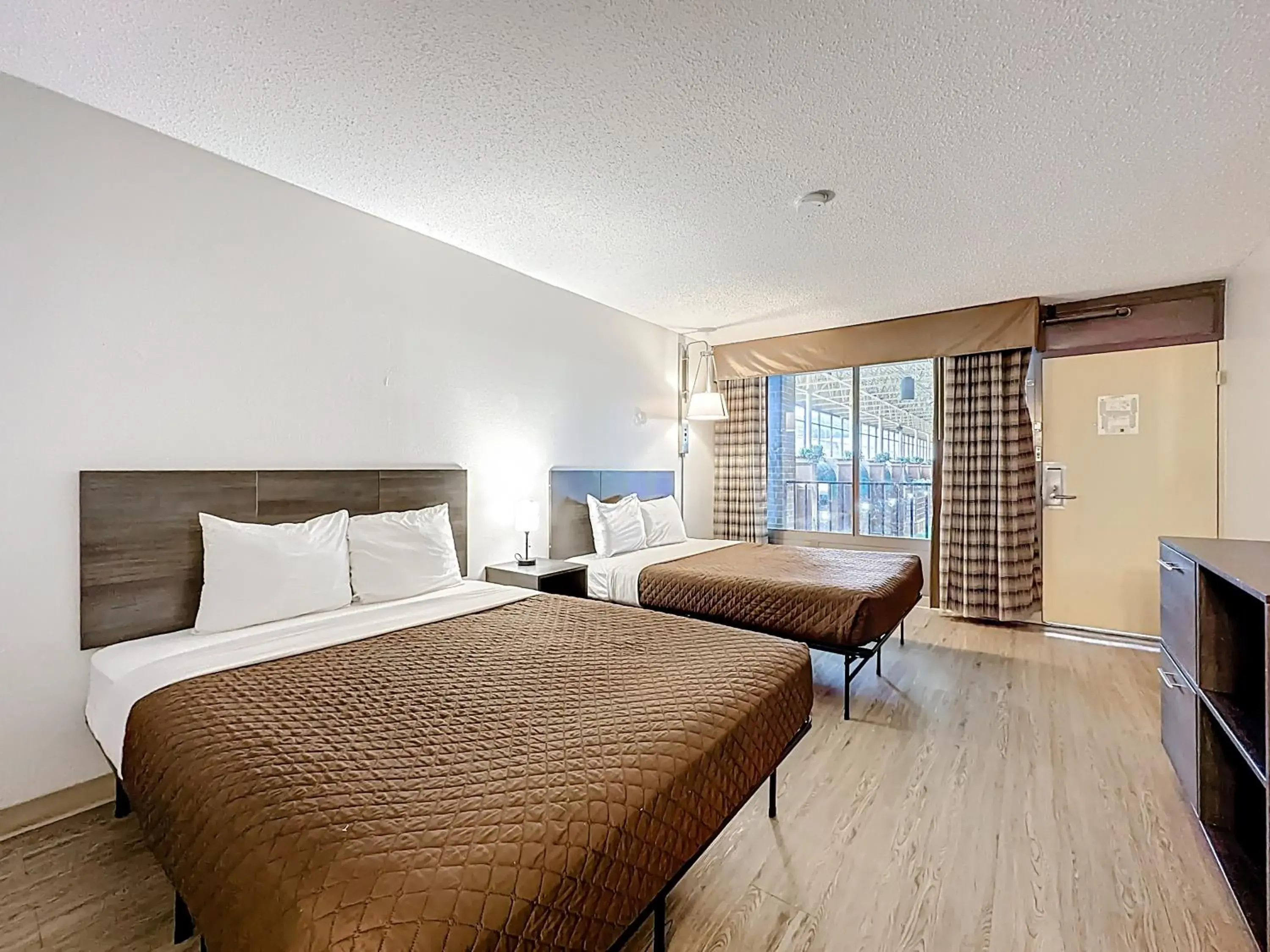 Bedroom, Bed in Stayable Jax West Bedroom, Bed in Stayable Jax West