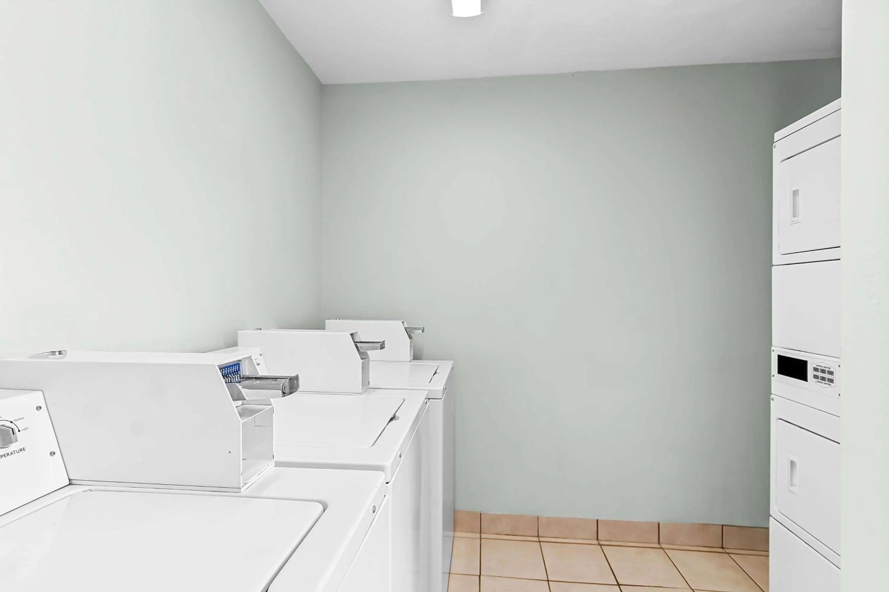 laundry in SureStay Studio by Best Western Pensacola