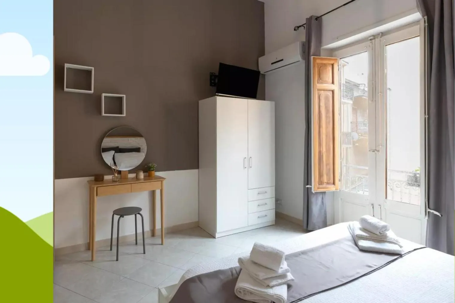 Photo of the whole room in DOMUS