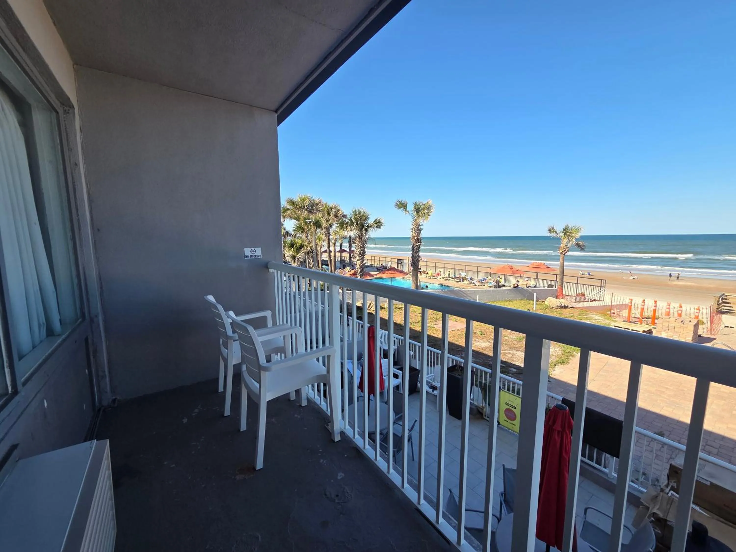 Day in Beach House Inn