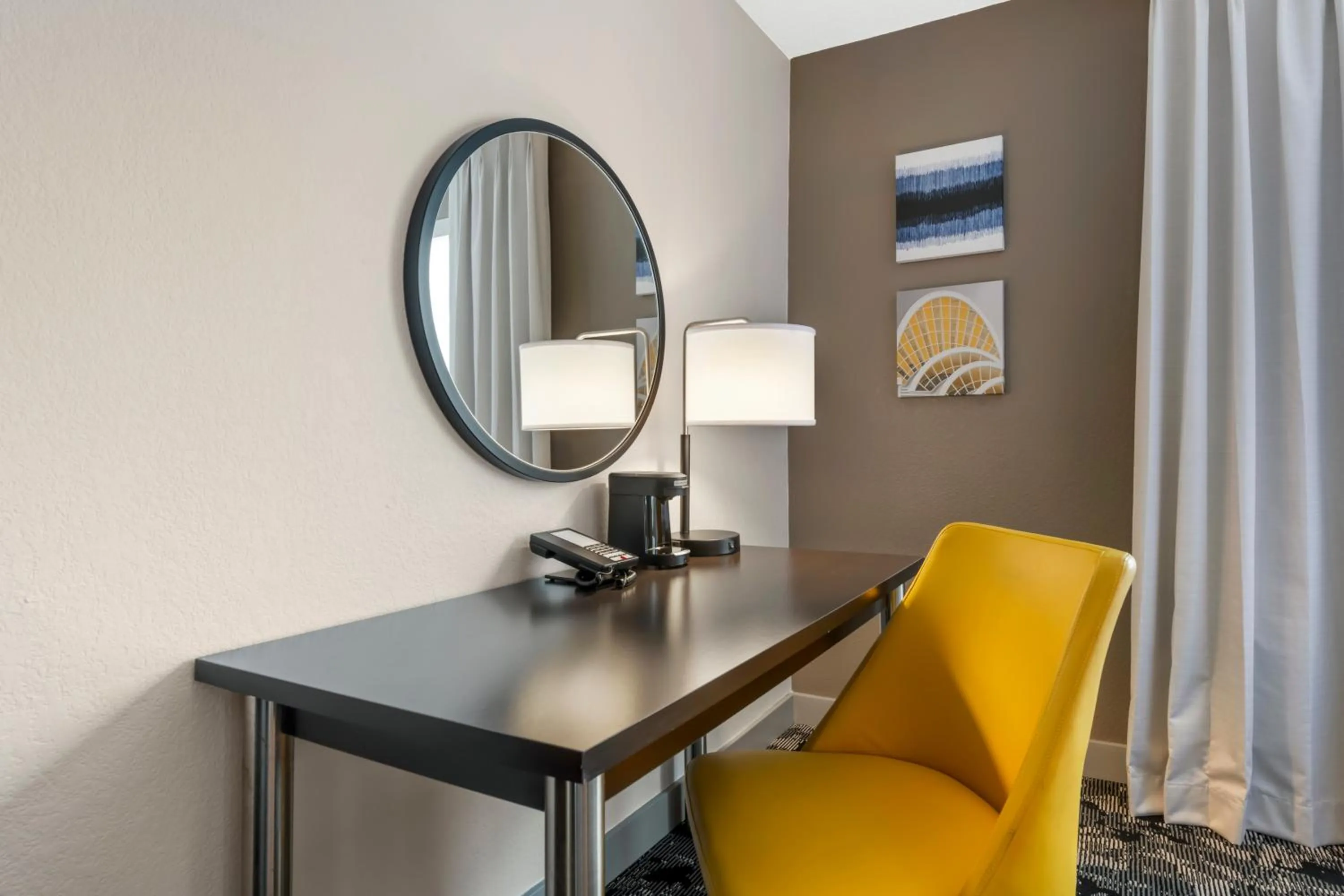 furniture in Comfort Inn & Suites Near Universal Orlando Resort-Convention Ctr