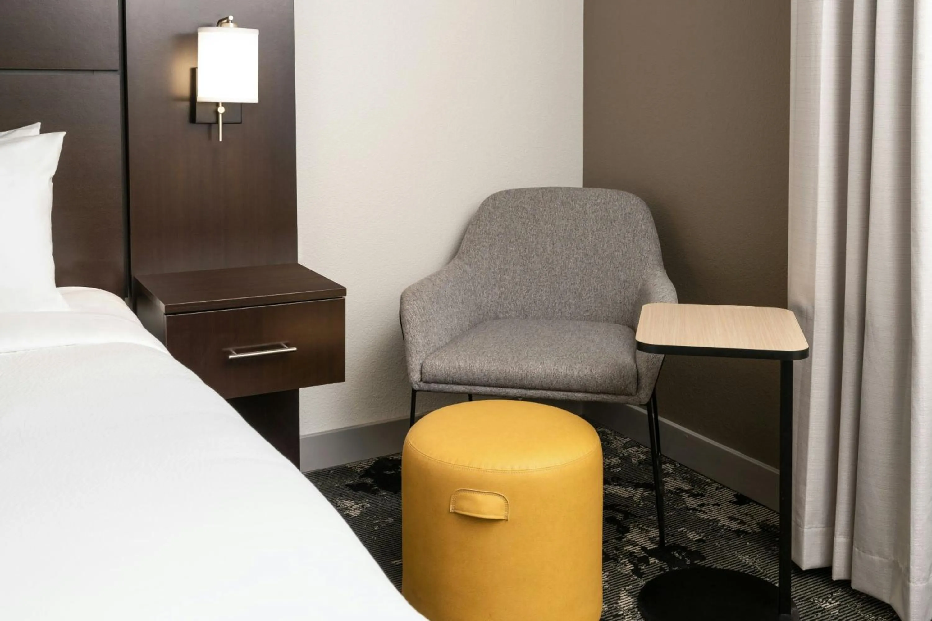 Photo of the whole room, Bed in City Express by Marriott Orlando International Drive