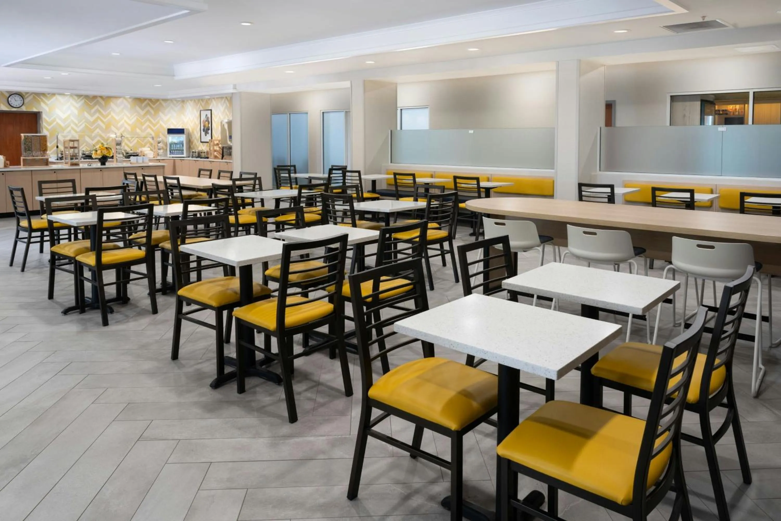 Breakfast in City Express by Marriott Orlando International Drive