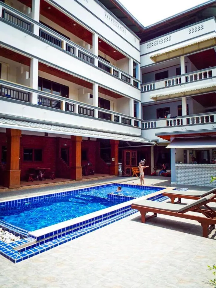 Coconut Grove Hotel Samui