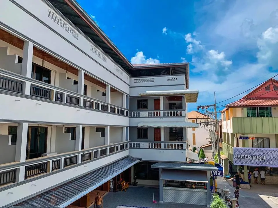 Property building in Coconut Grove Hotel Samui
