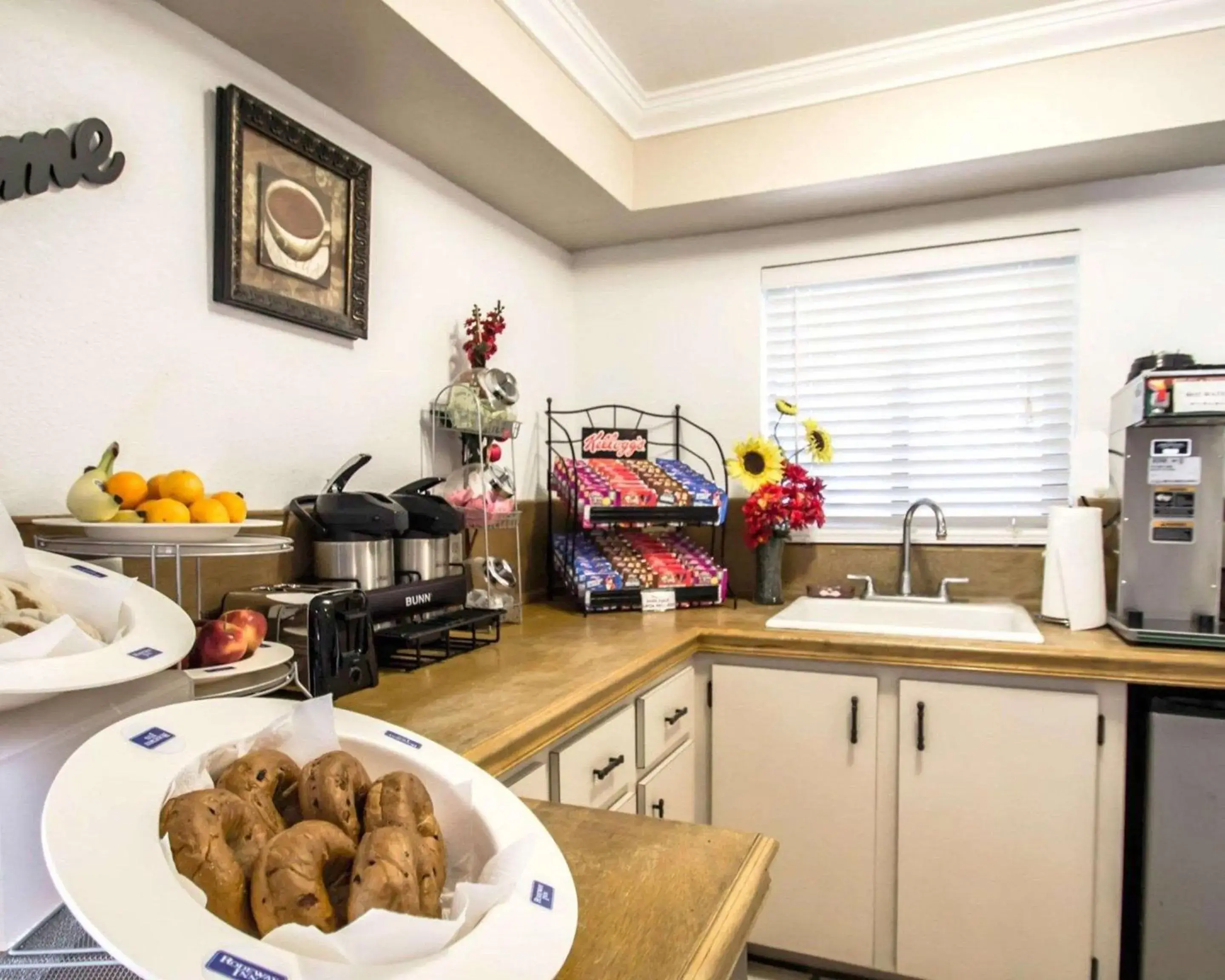 Restaurant/places to eat in Rodeway Inn Restaurant/places to eat in Rodeway Inn