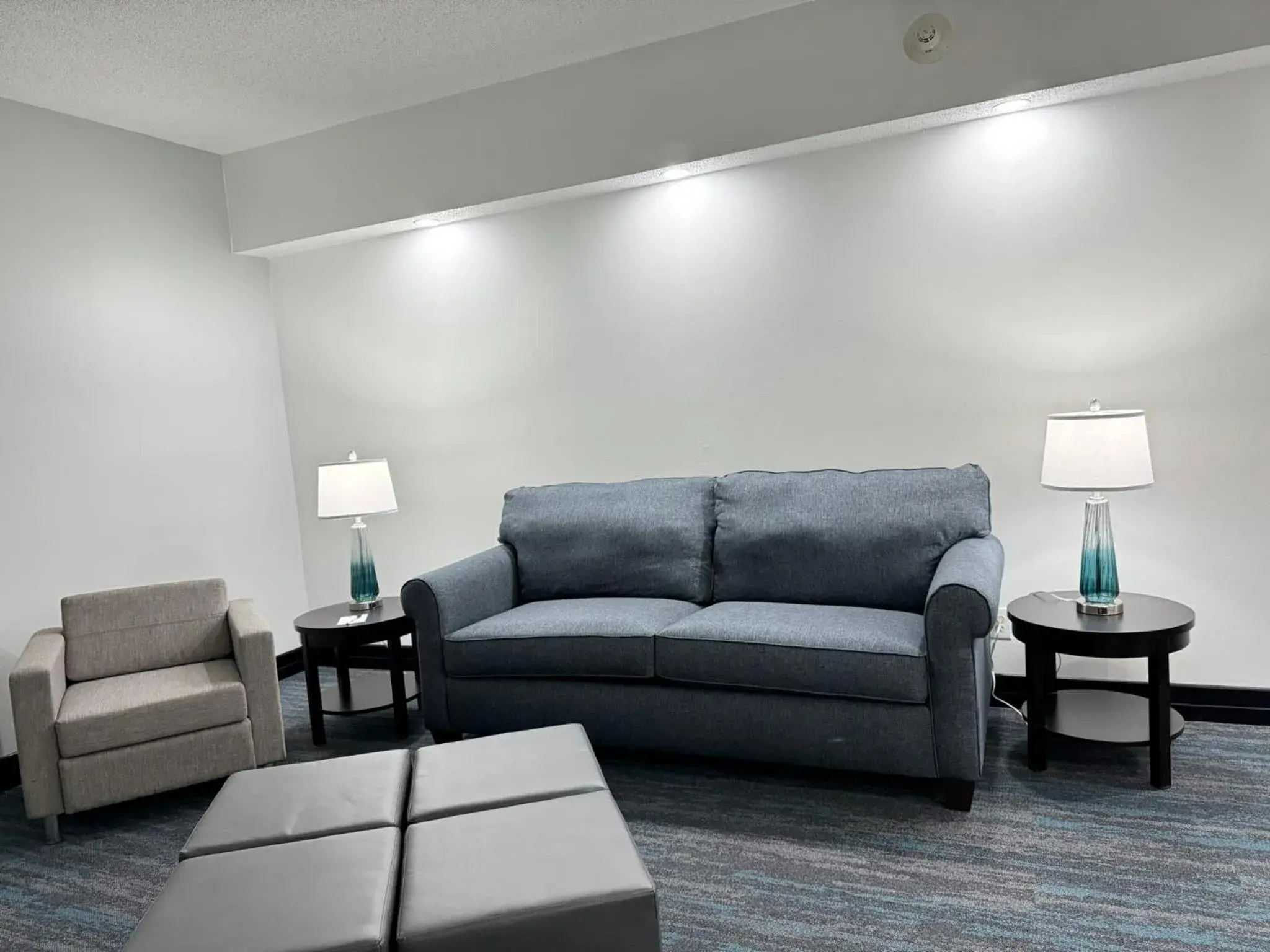 Seating area in Best Western of Crestview Seating area in Best Western of Crestview