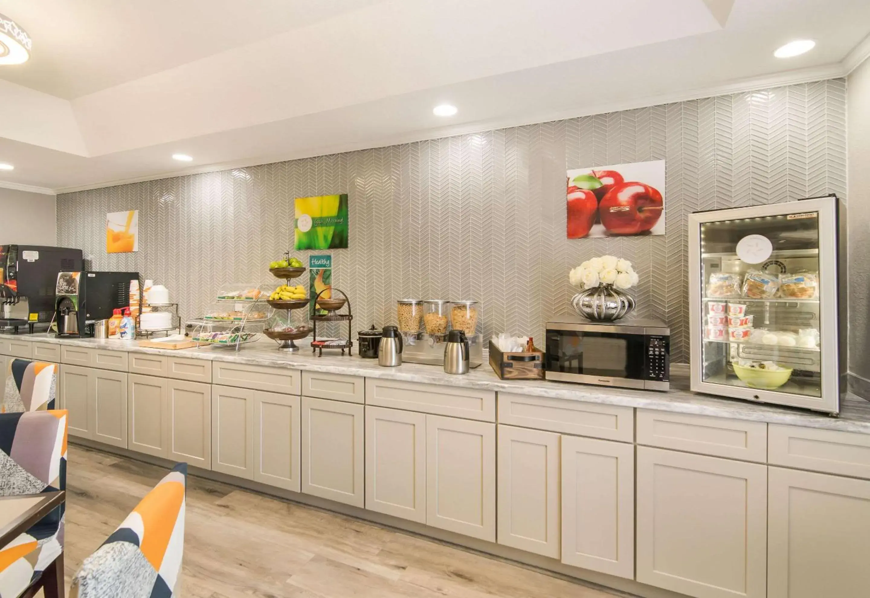 Restaurant/places to eat in Quality Inn Crestview Near Eglin AFB Restaurant/places to eat in Quality Inn Crestview Near Eglin AFB
