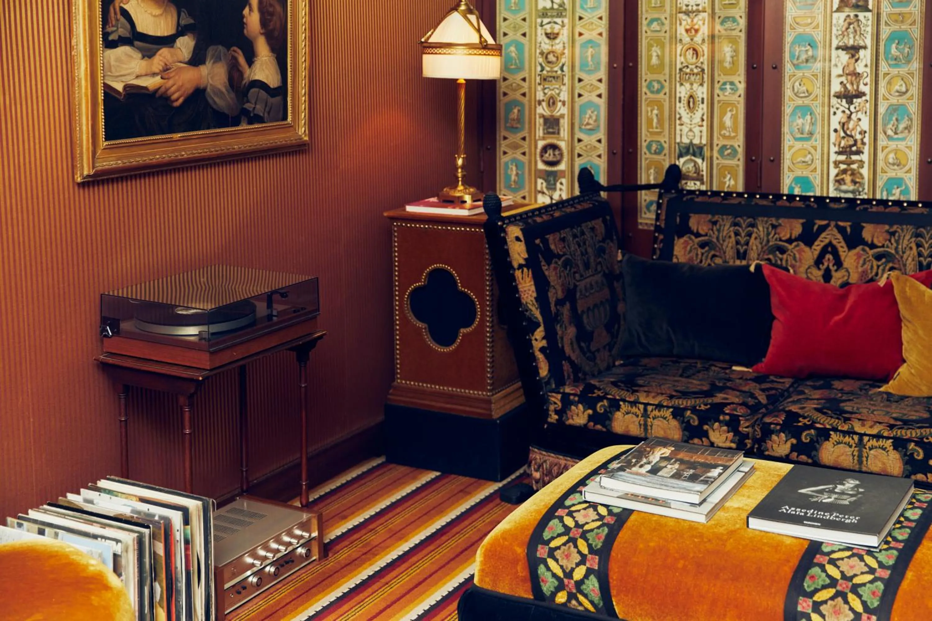 Lounge or bar in Hôtel Bourg Tibourg - Paris Marais