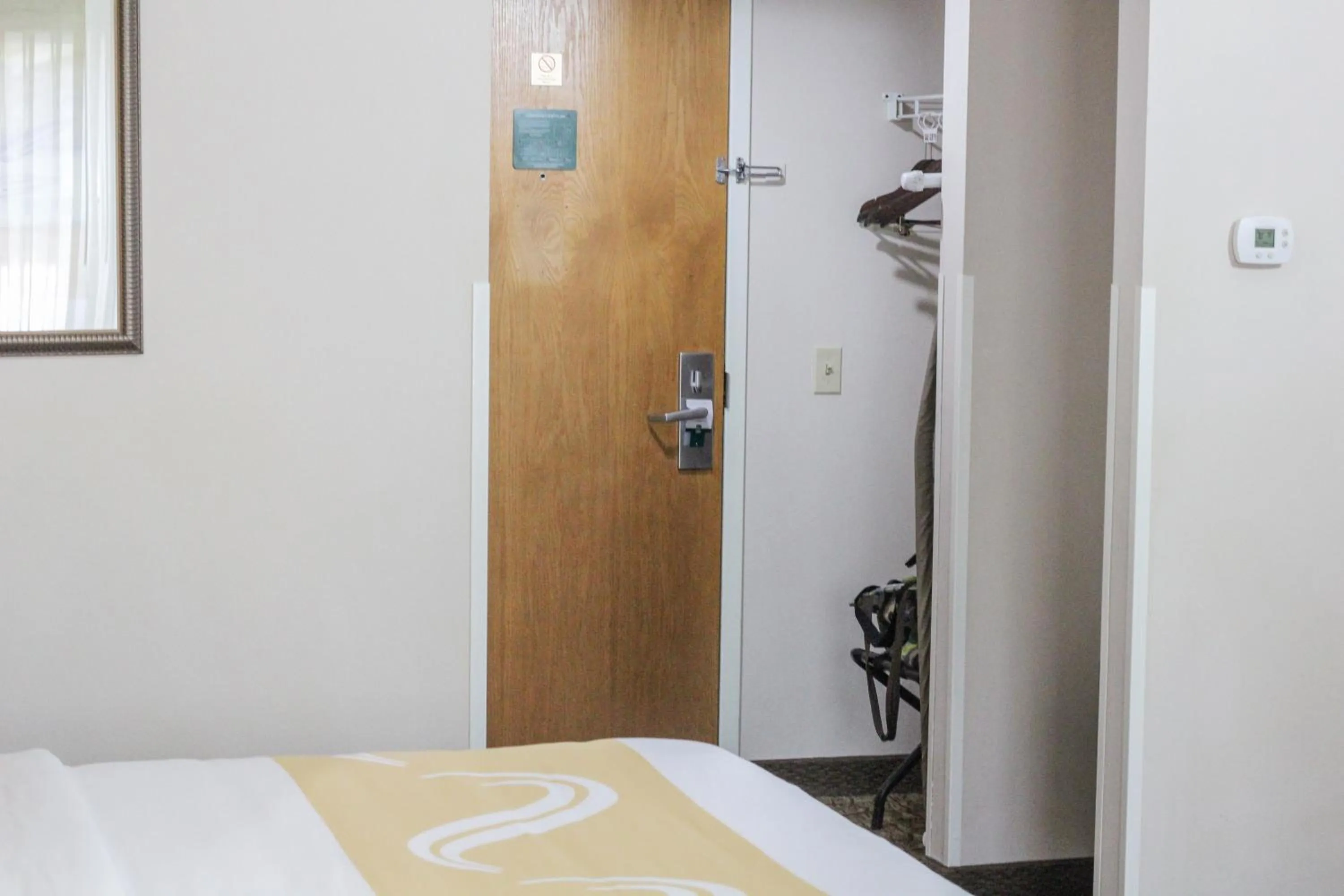 Bedroom, Bathroom in Quality Inn Conference Center at Citrus Hills