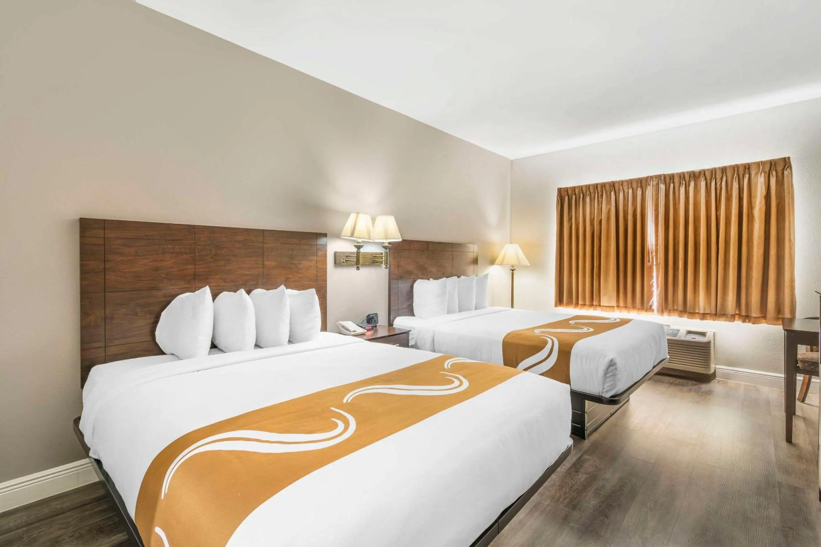 Bedroom in Quality Inn Conference Center at Citrus Hills