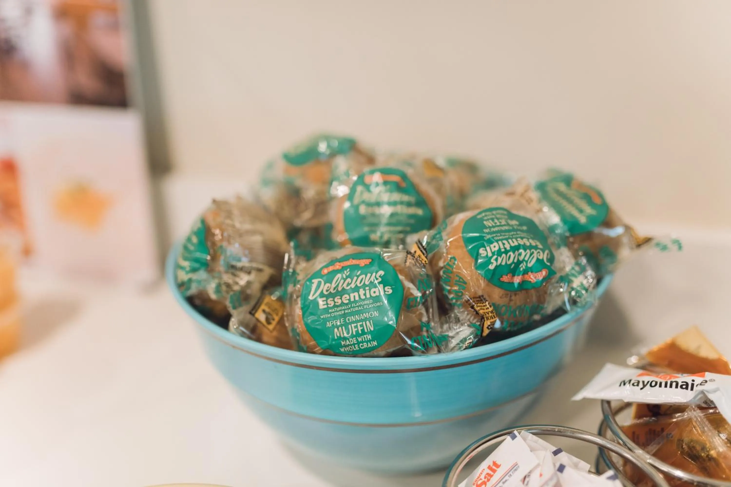 Buffet breakfast in Equus Inn I75