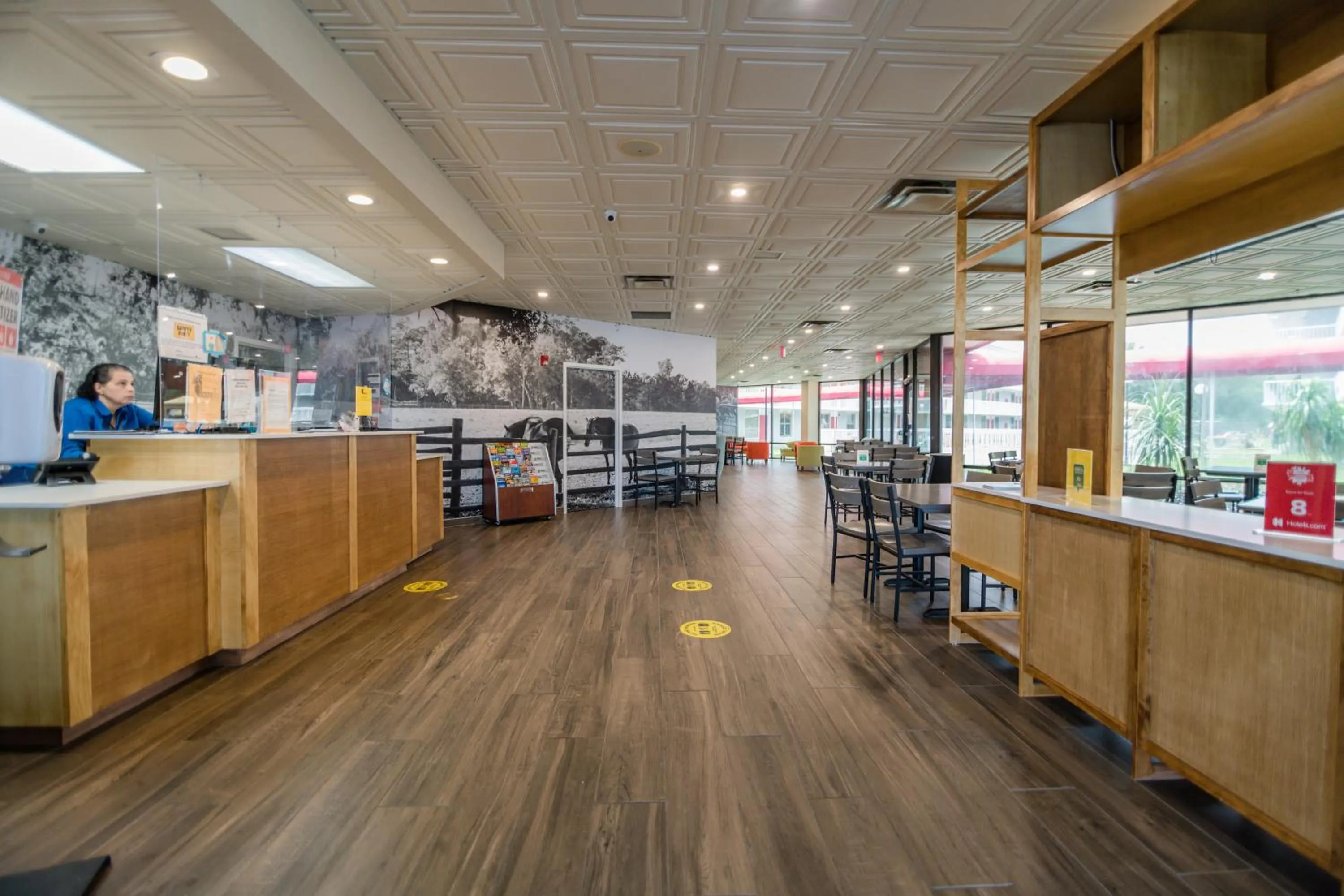 Lobby or reception in Equus Inn I75