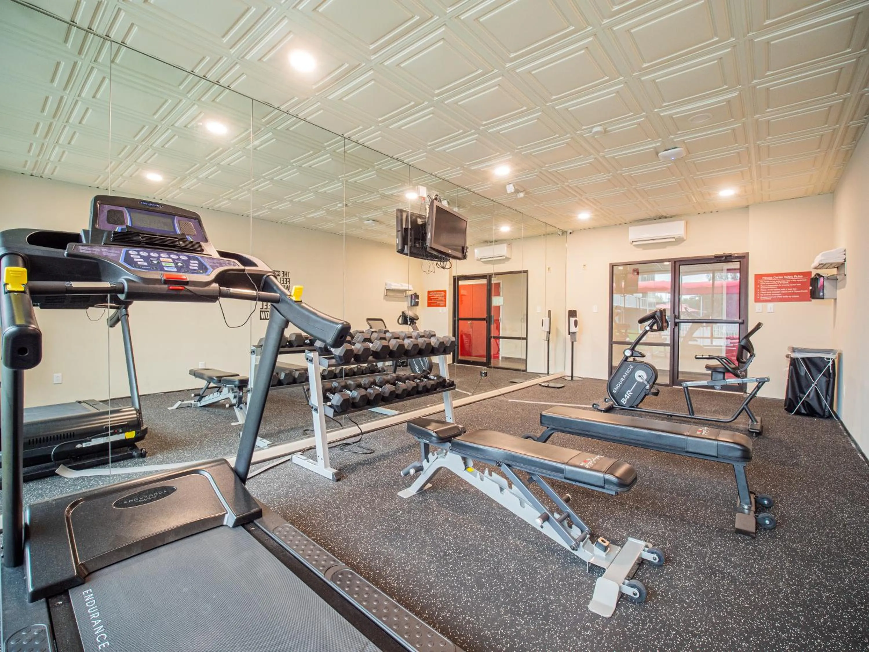 Fitness centre/facilities in Equus Inn I75