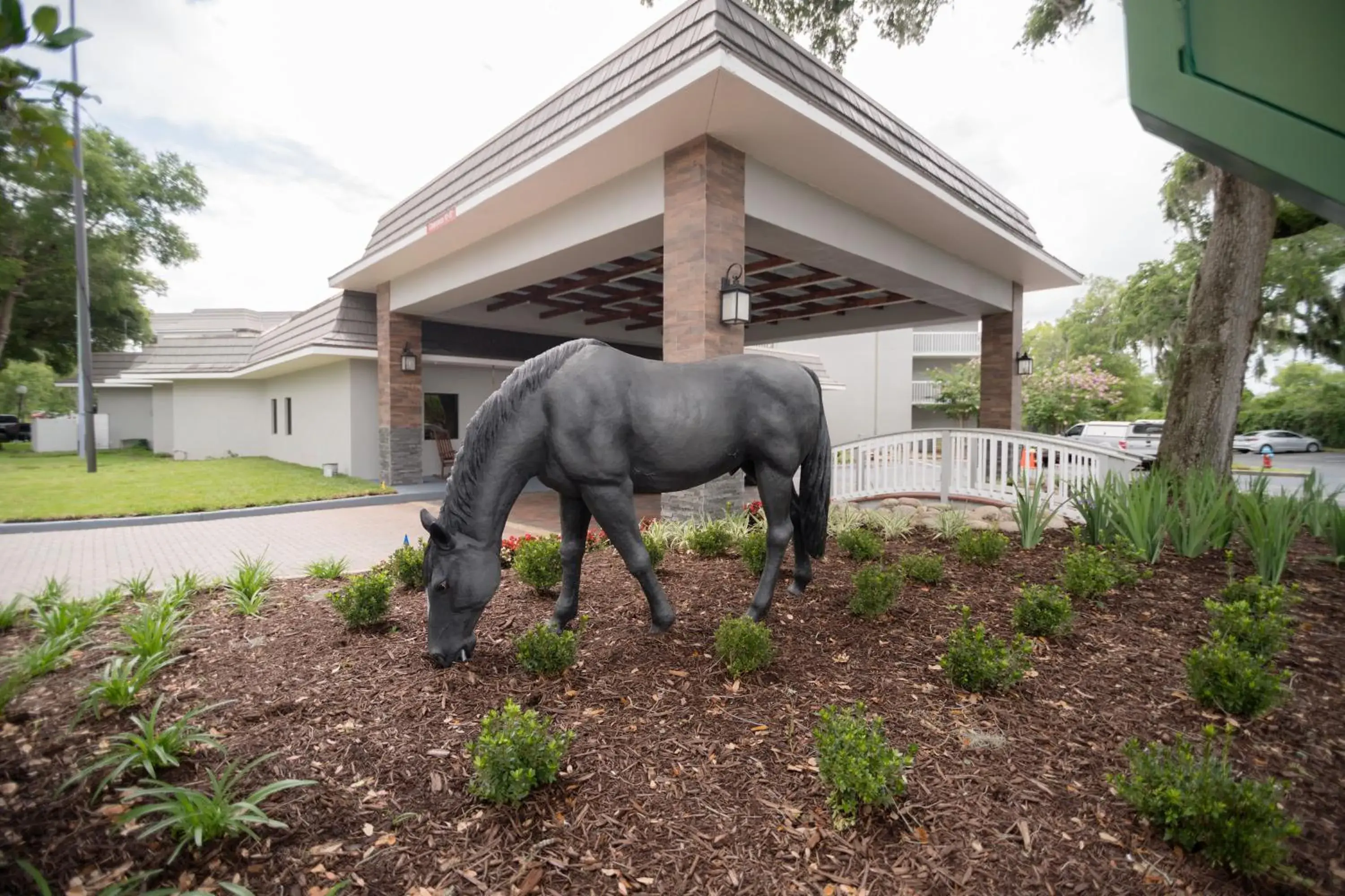 Property building, Other Animals in The Equus Inn & Suites Ocala