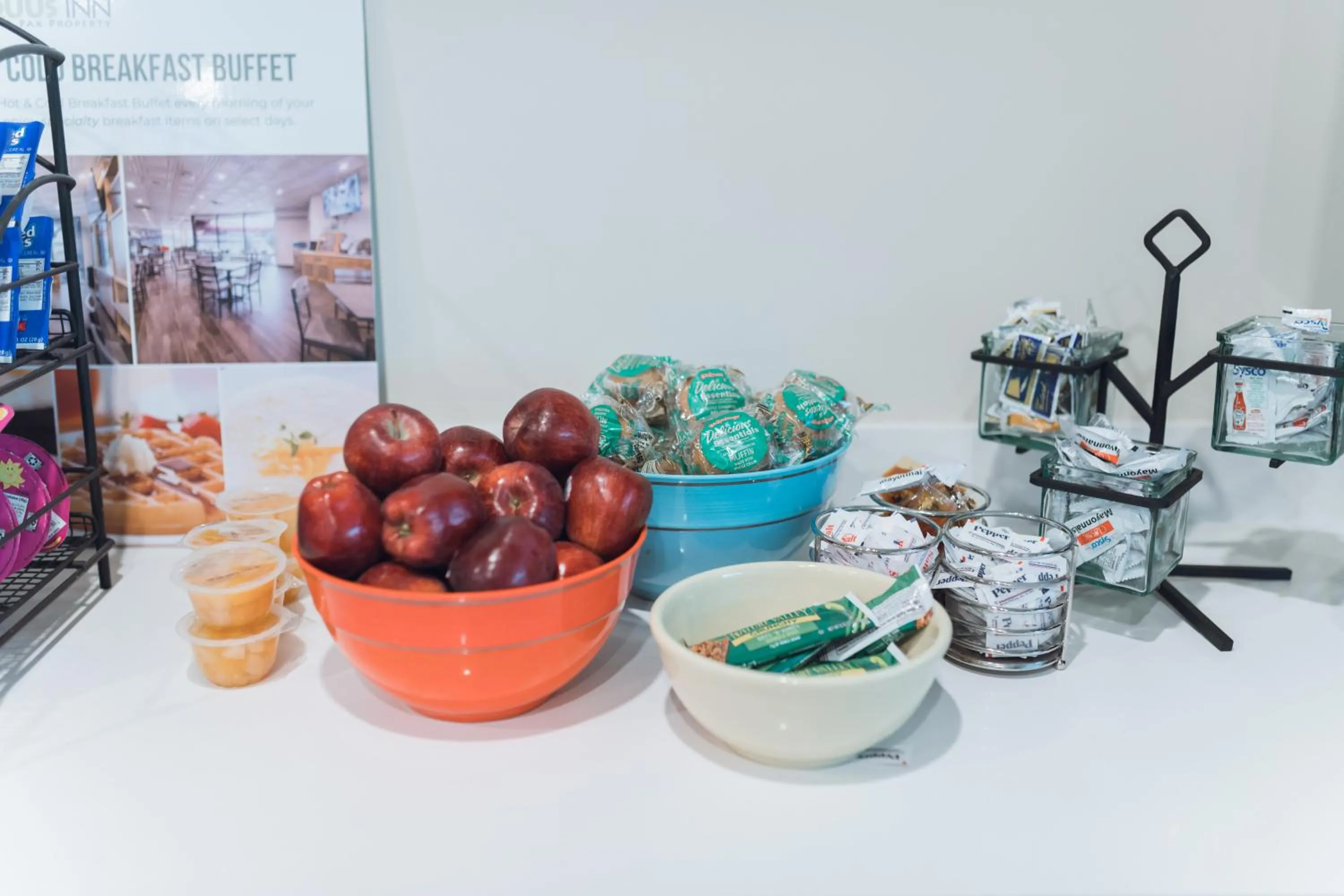 Breakfast in Equus Inn I75