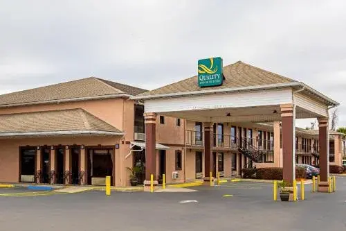 Quality Inn & Suites Live Oak I-10 Exit 283 Quality Inn & Suites Live Oak I-10 Exit 283