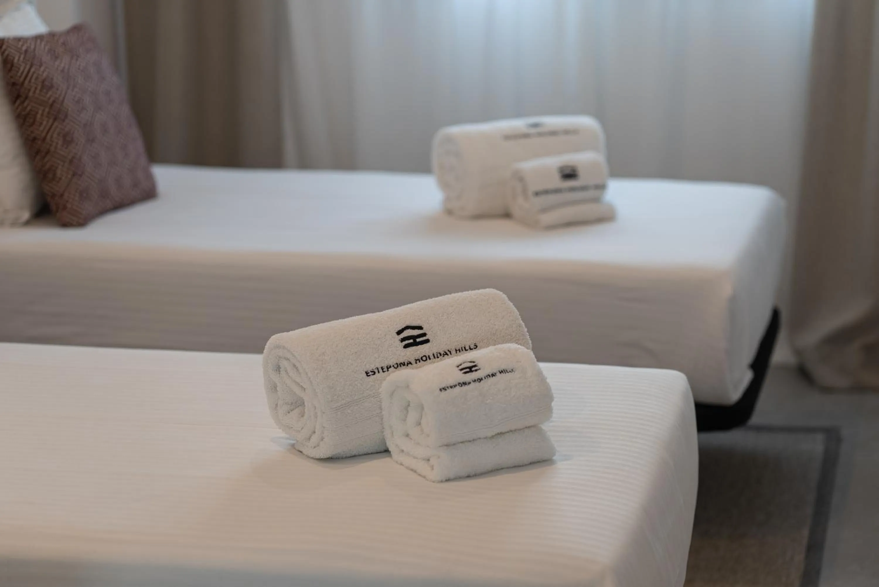 Bed in Estepona Holiday Hills