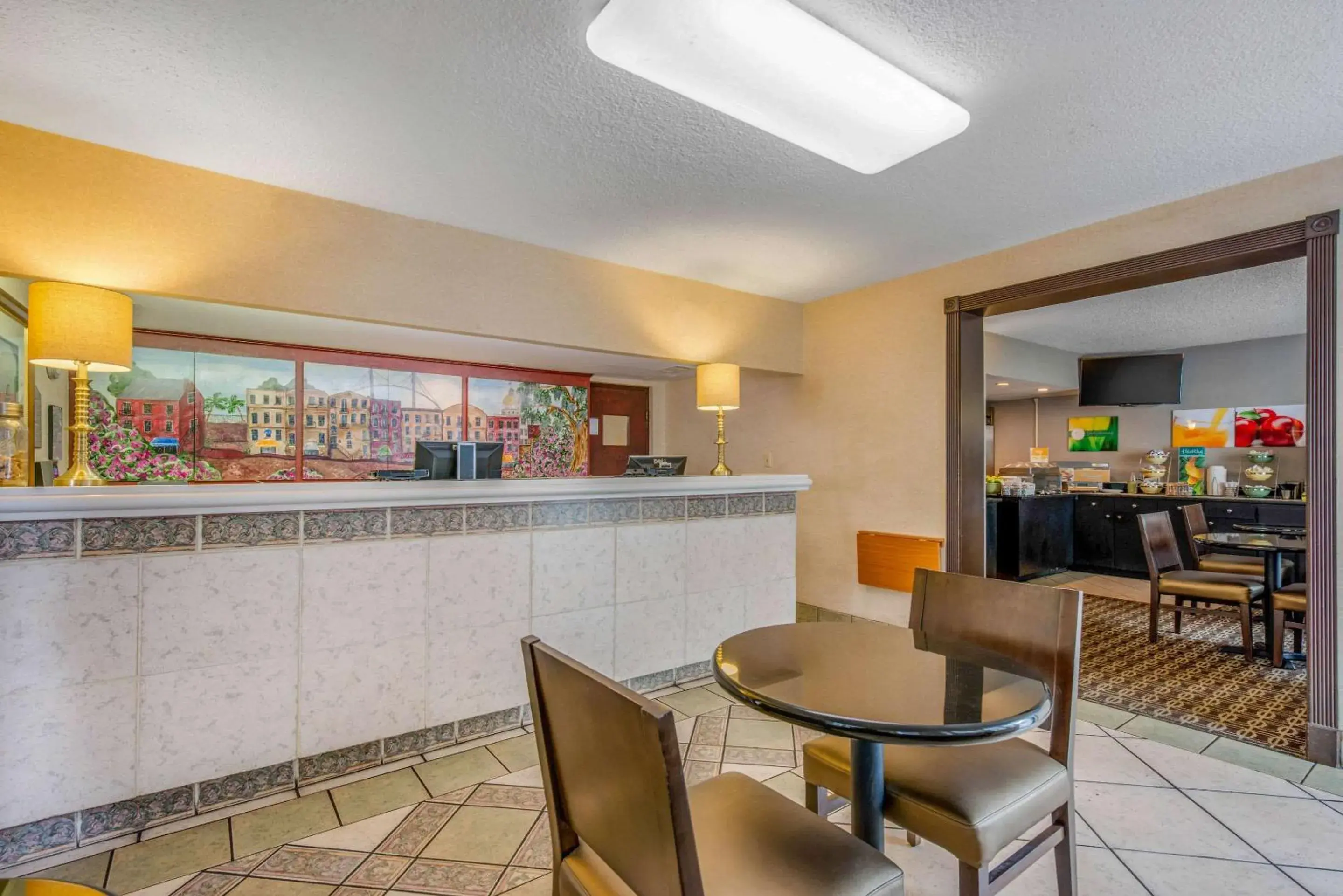 Lobby or reception in Quality Inn Savannah Historic District Lobby or reception in Quality Inn Savannah Historic District