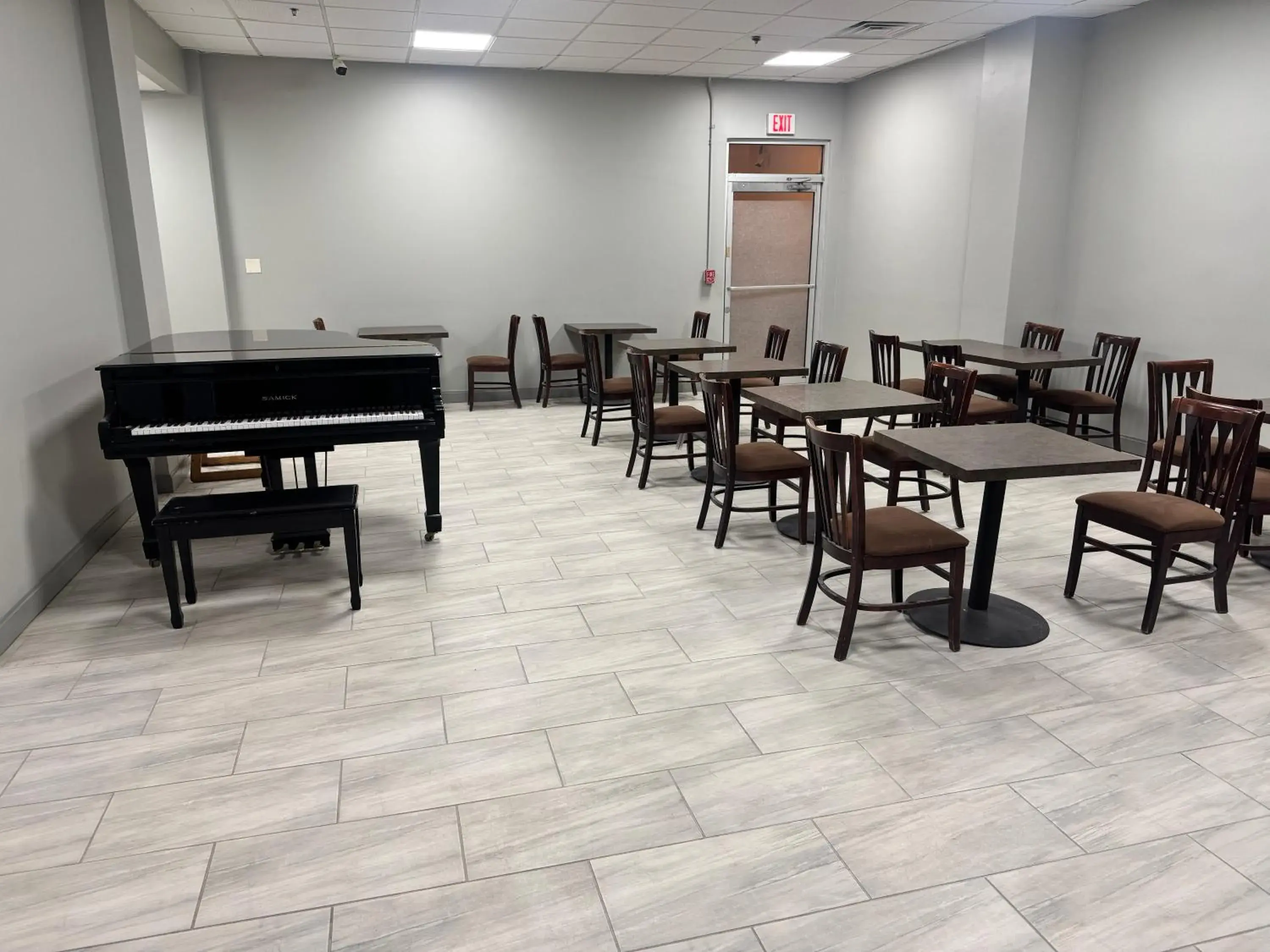 Breakfast in Barclay Hotel Atlanta Downtown Breakfast in Barclay Hotel Atlanta Downtown