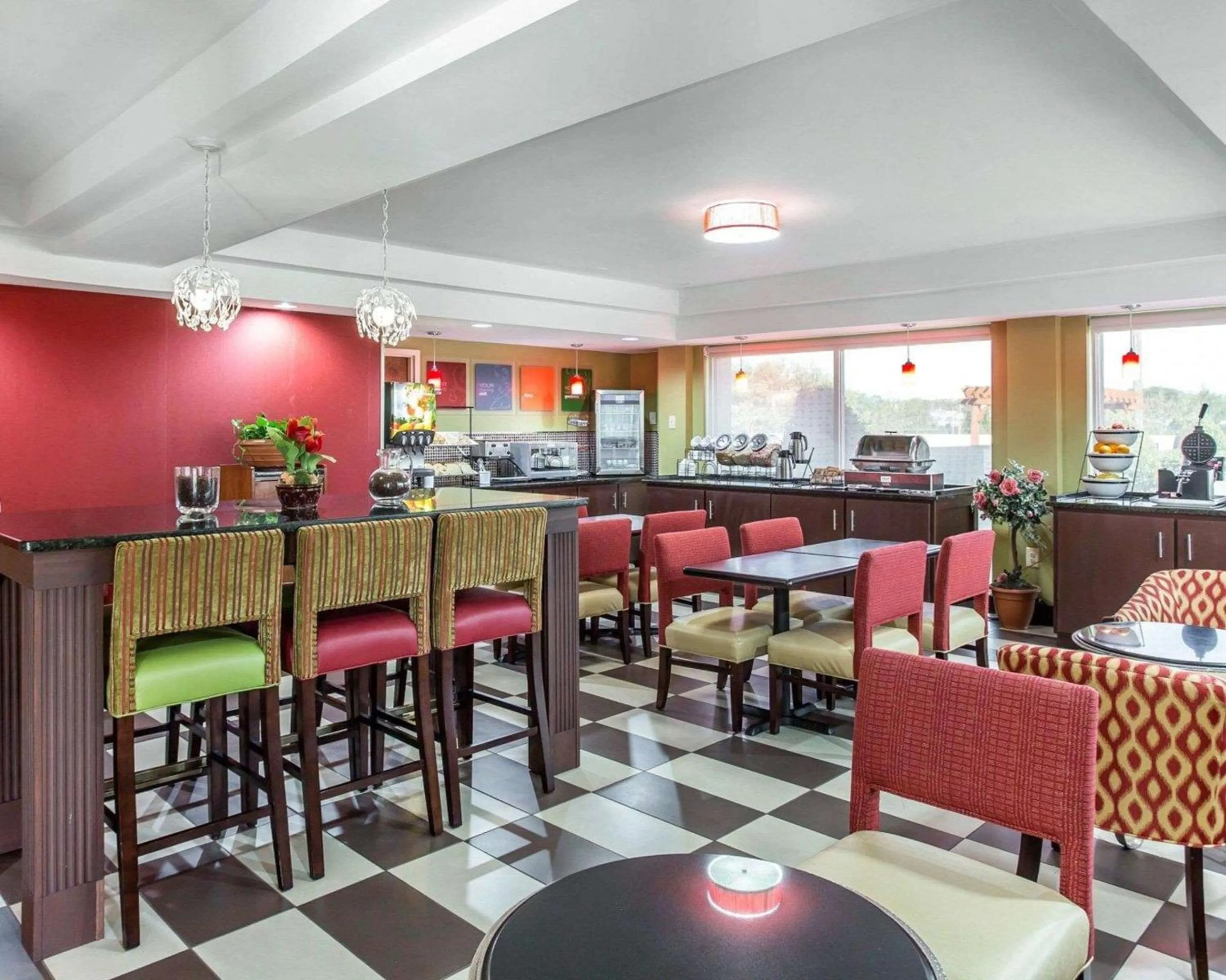 Restaurant/places to eat in Comfort Inn Conyers