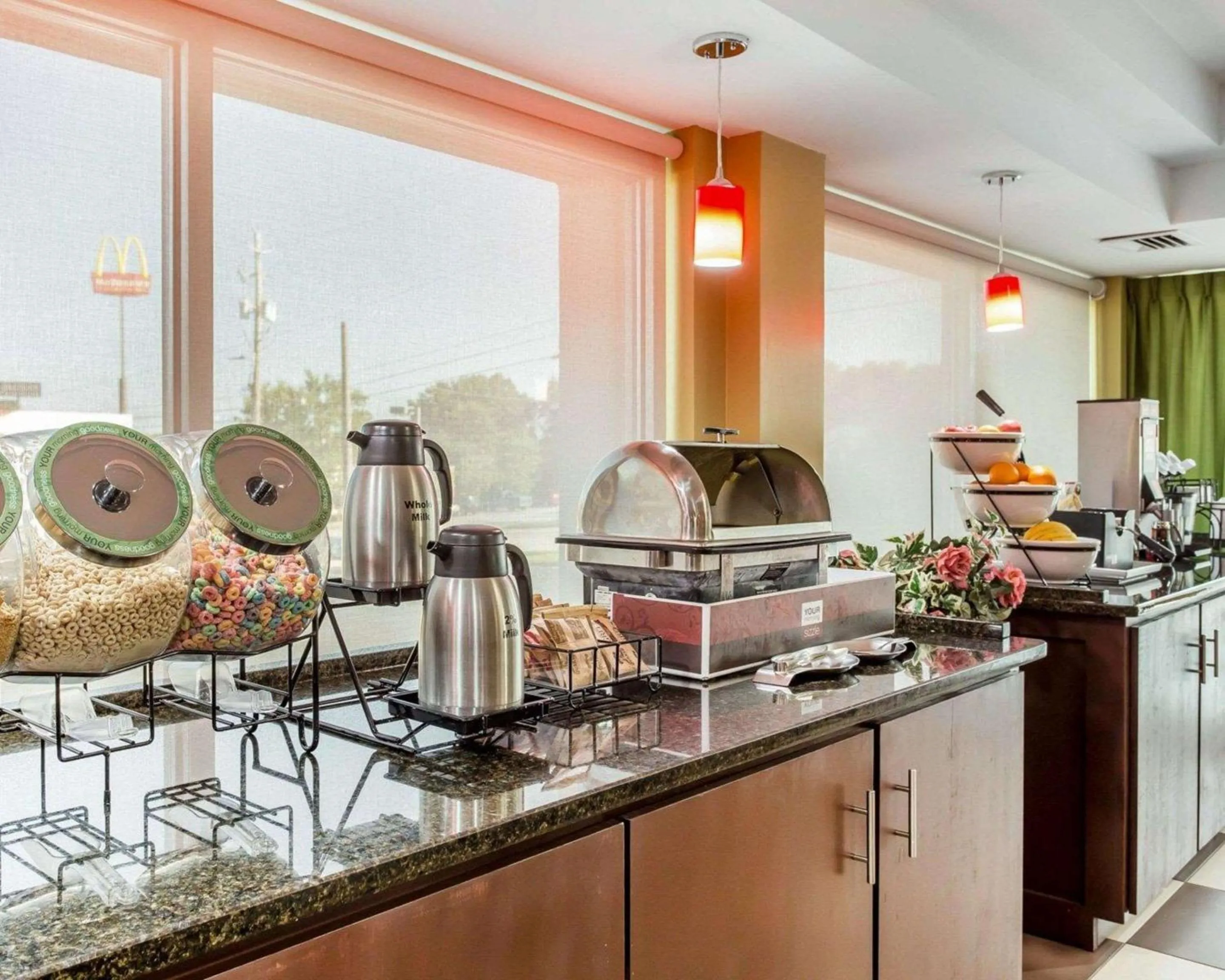 Restaurant/places to eat in Comfort Inn Conyers