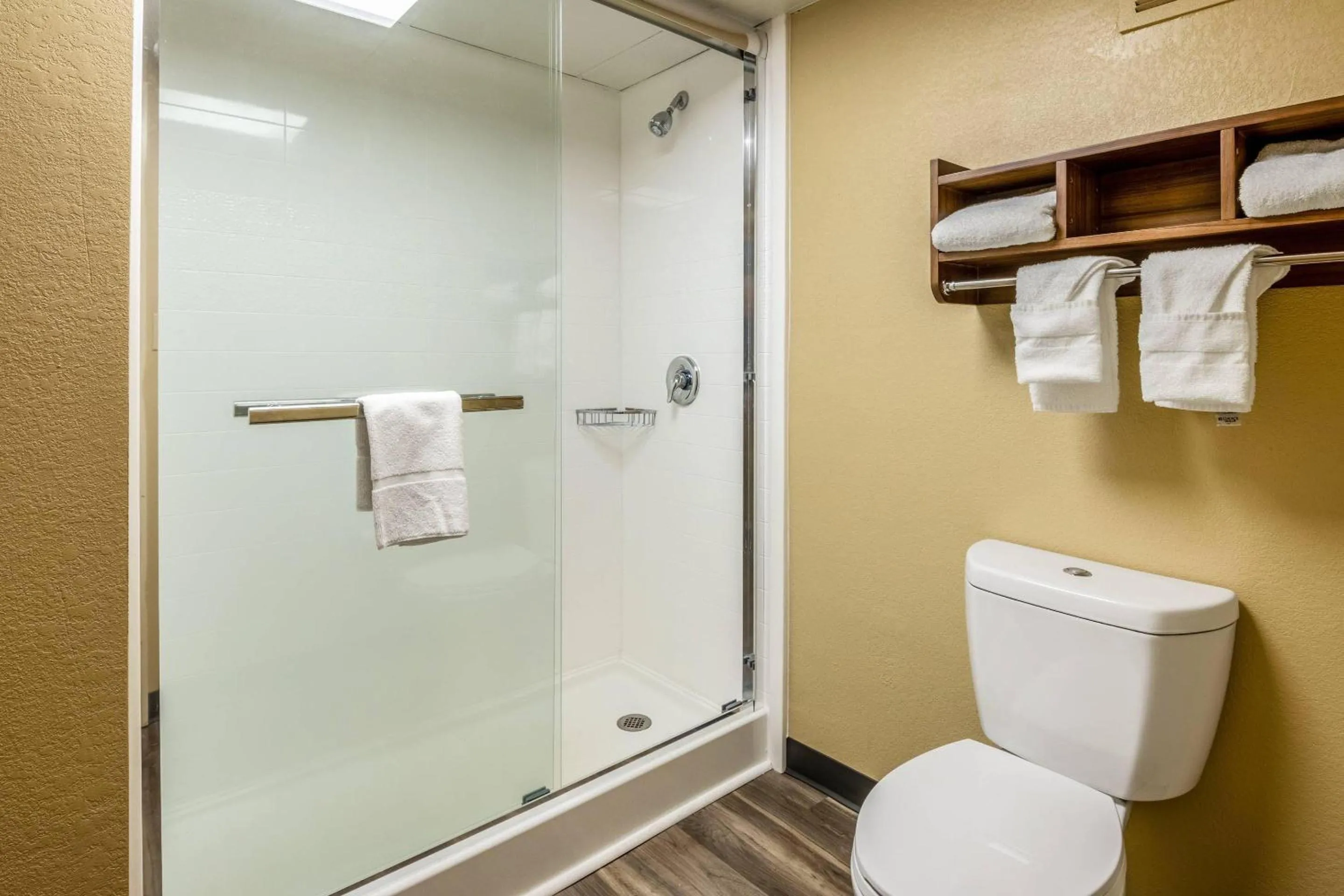 Bedroom in Quality Inn Perry - National Fairgrounds Area