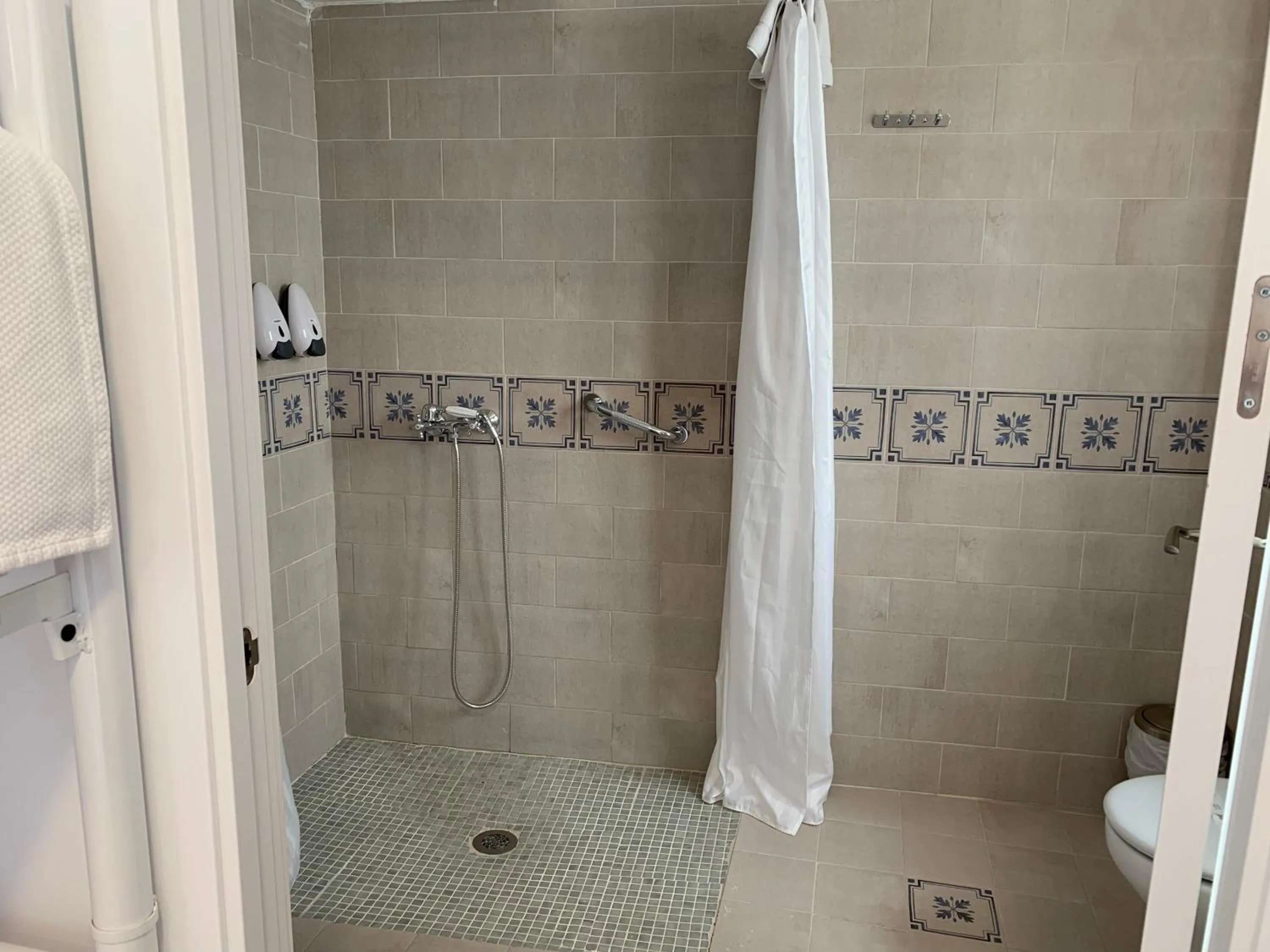 Decorative detail in Belmonte Rooms