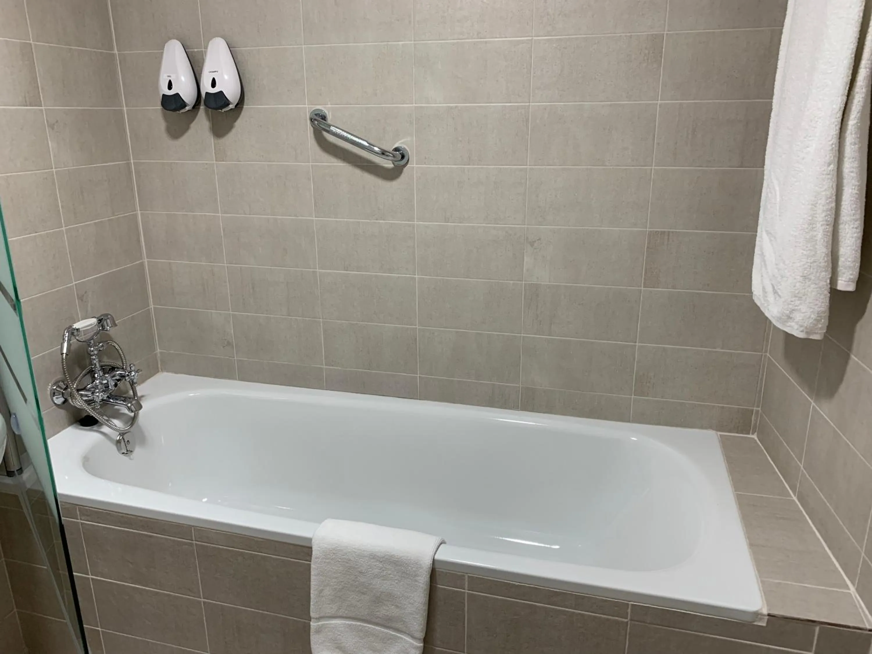 Bathroom in Belmonte Rooms