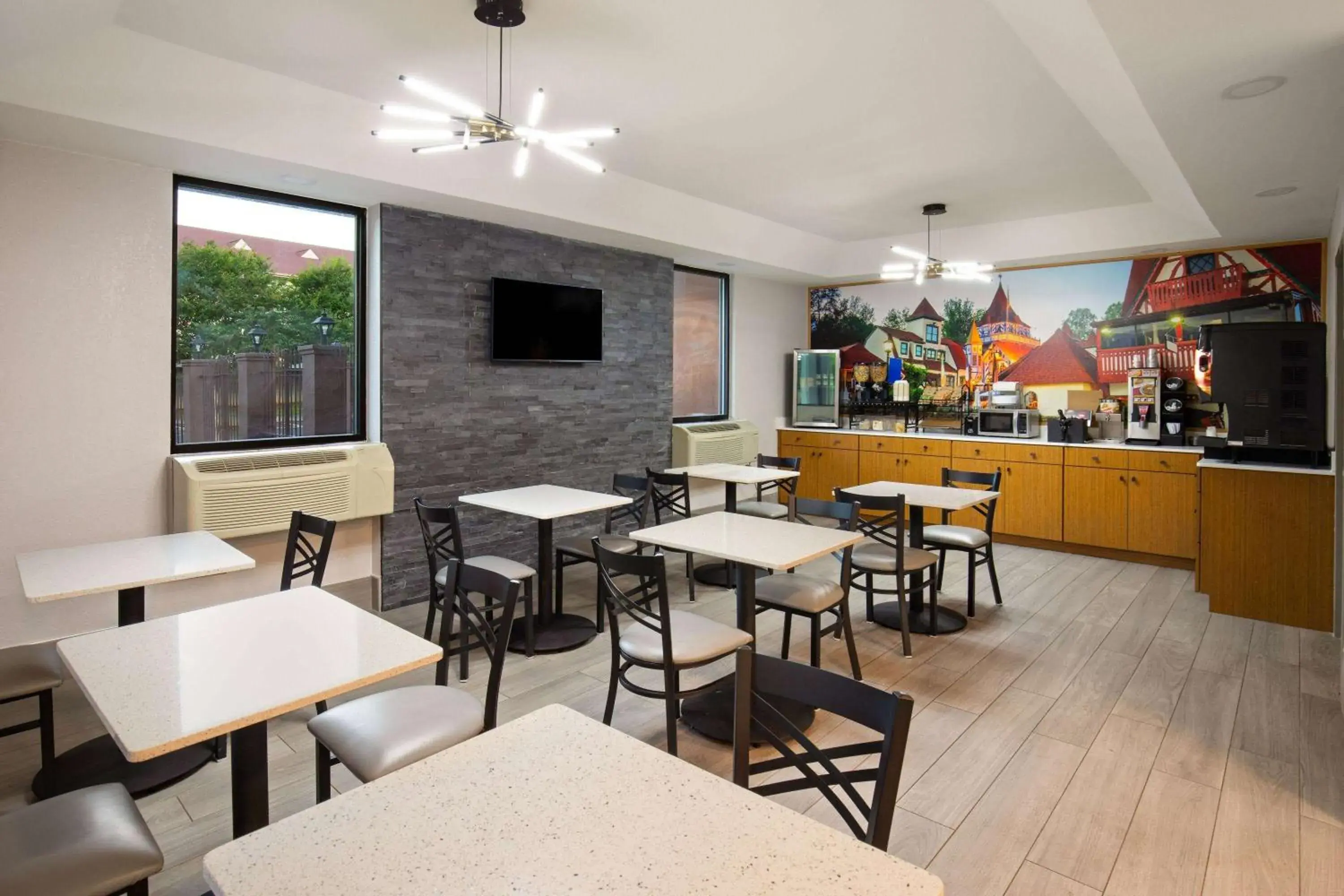 Breakfast in Days Inn by Wyndham Helen Breakfast in Days Inn by Wyndham Helen