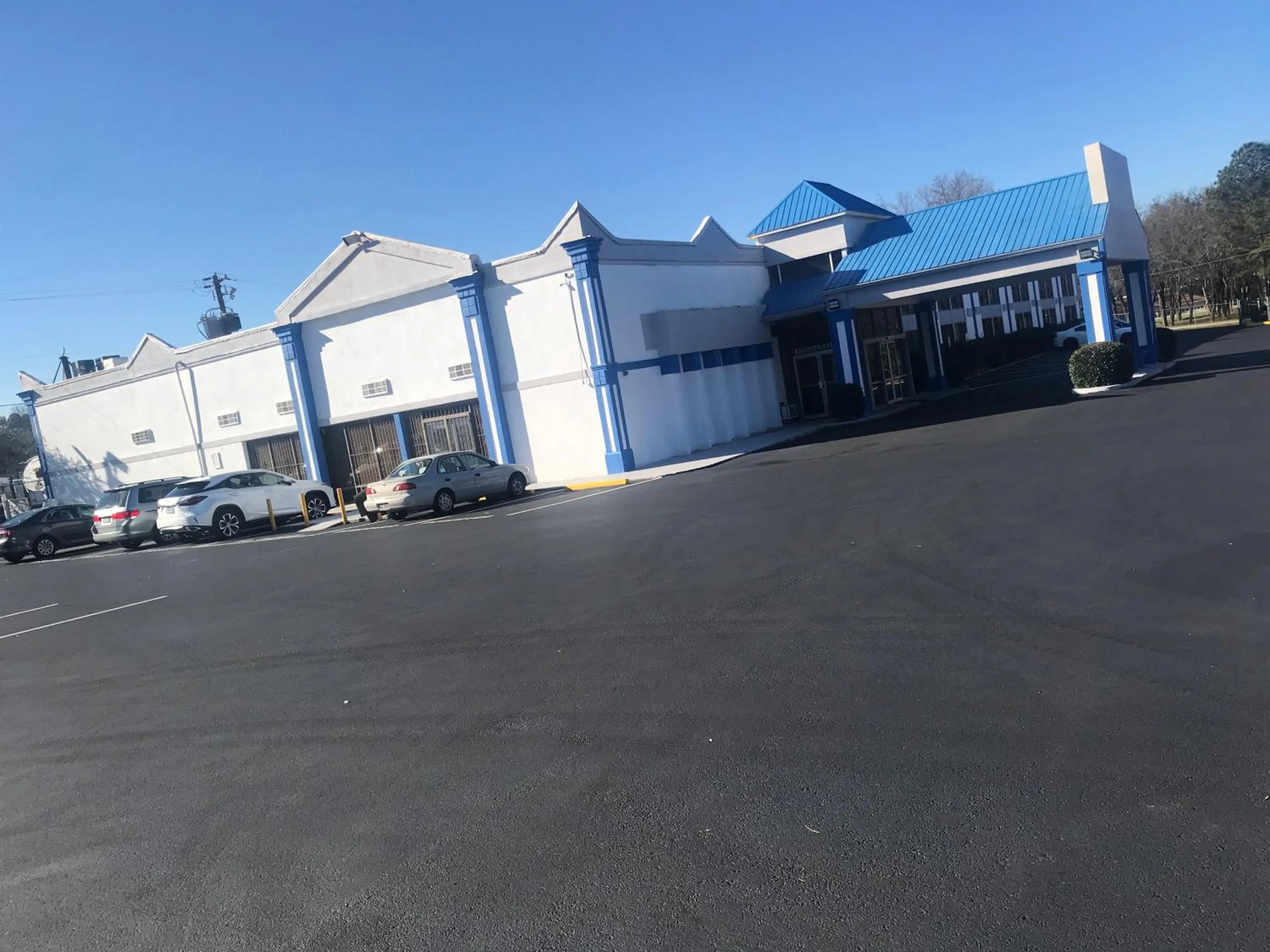 Property building in Rodeway Inn Stone Mountain